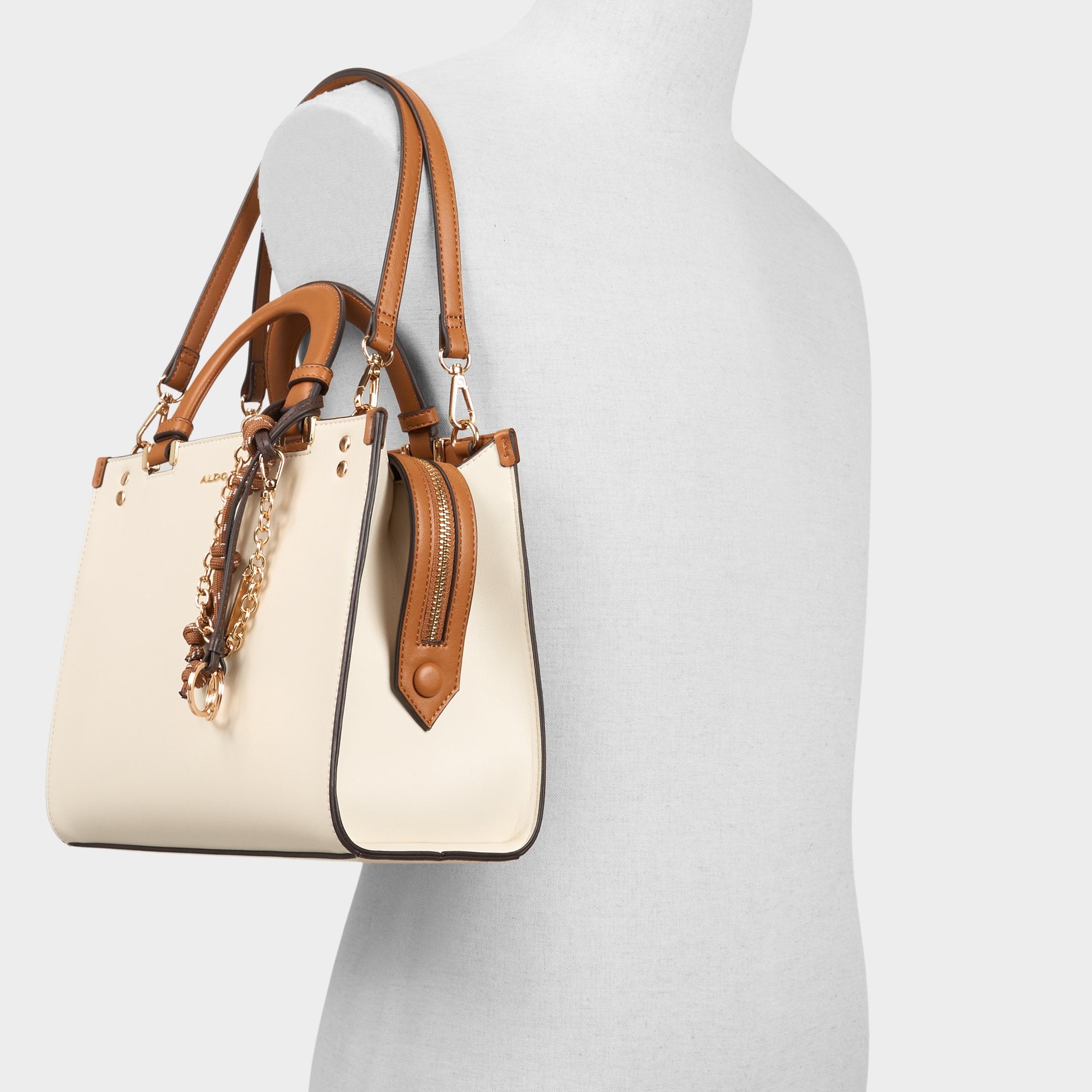 Almarisaa in Tan Combo