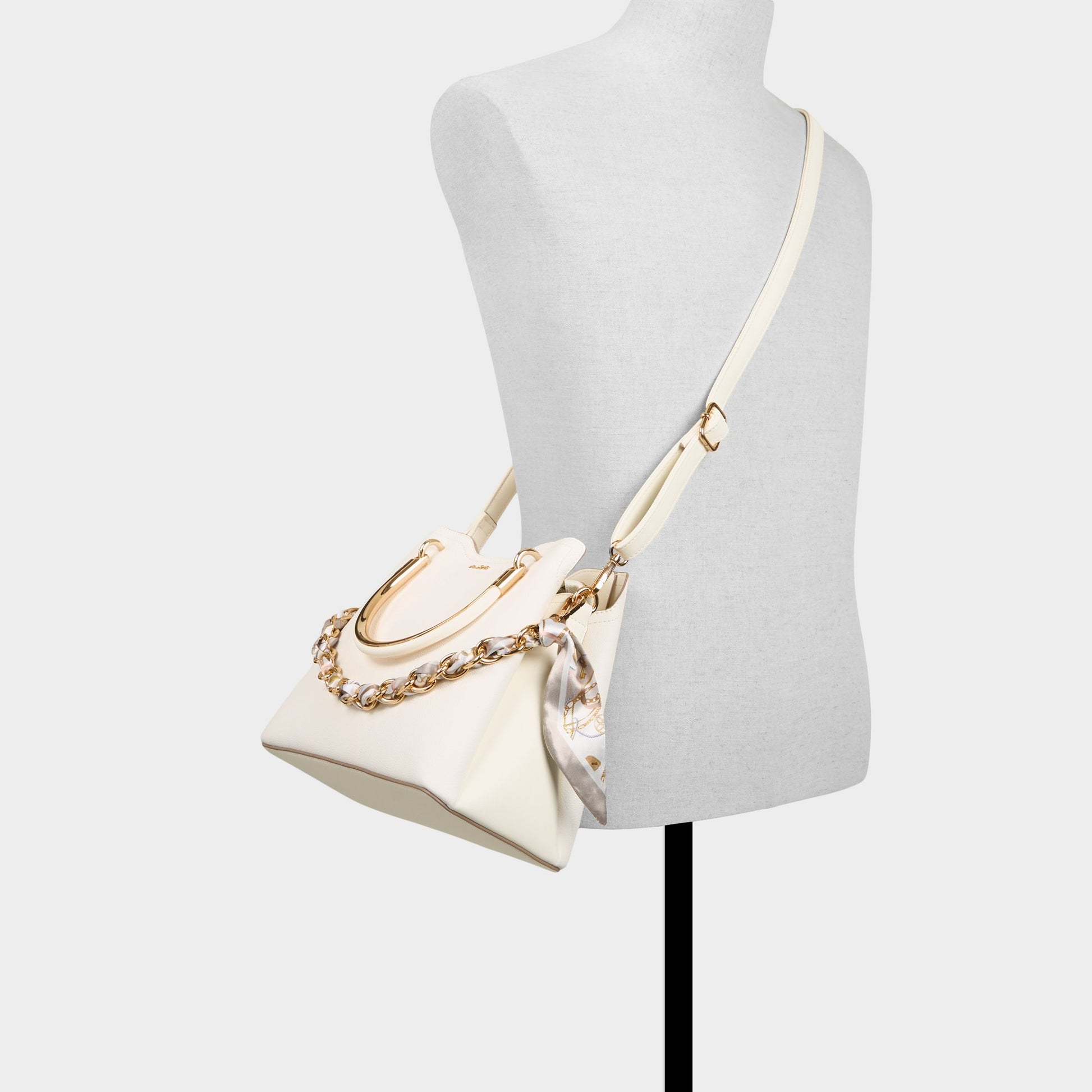 Product media for Arrayann