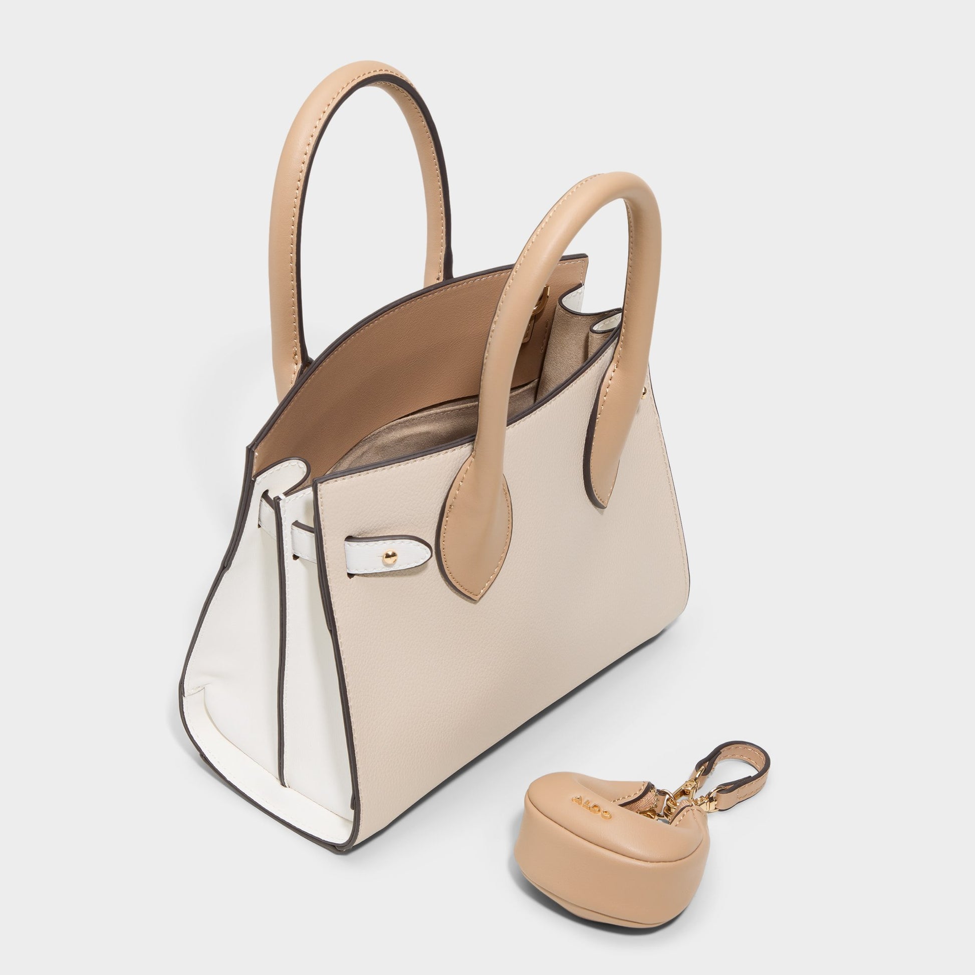 Product media for Auraliee