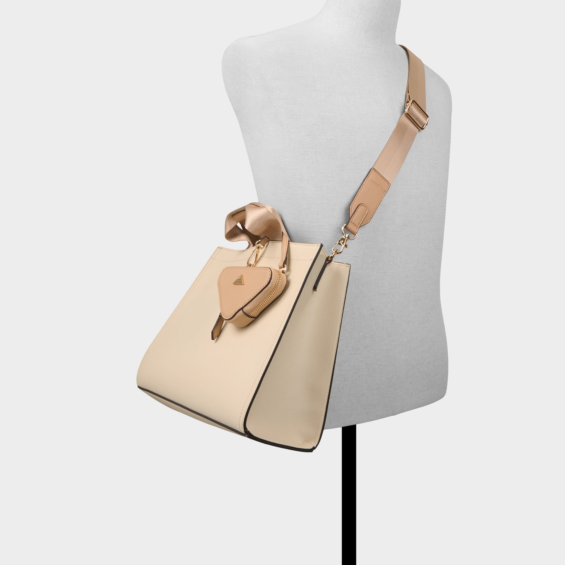 Product media for Mtl72bagg