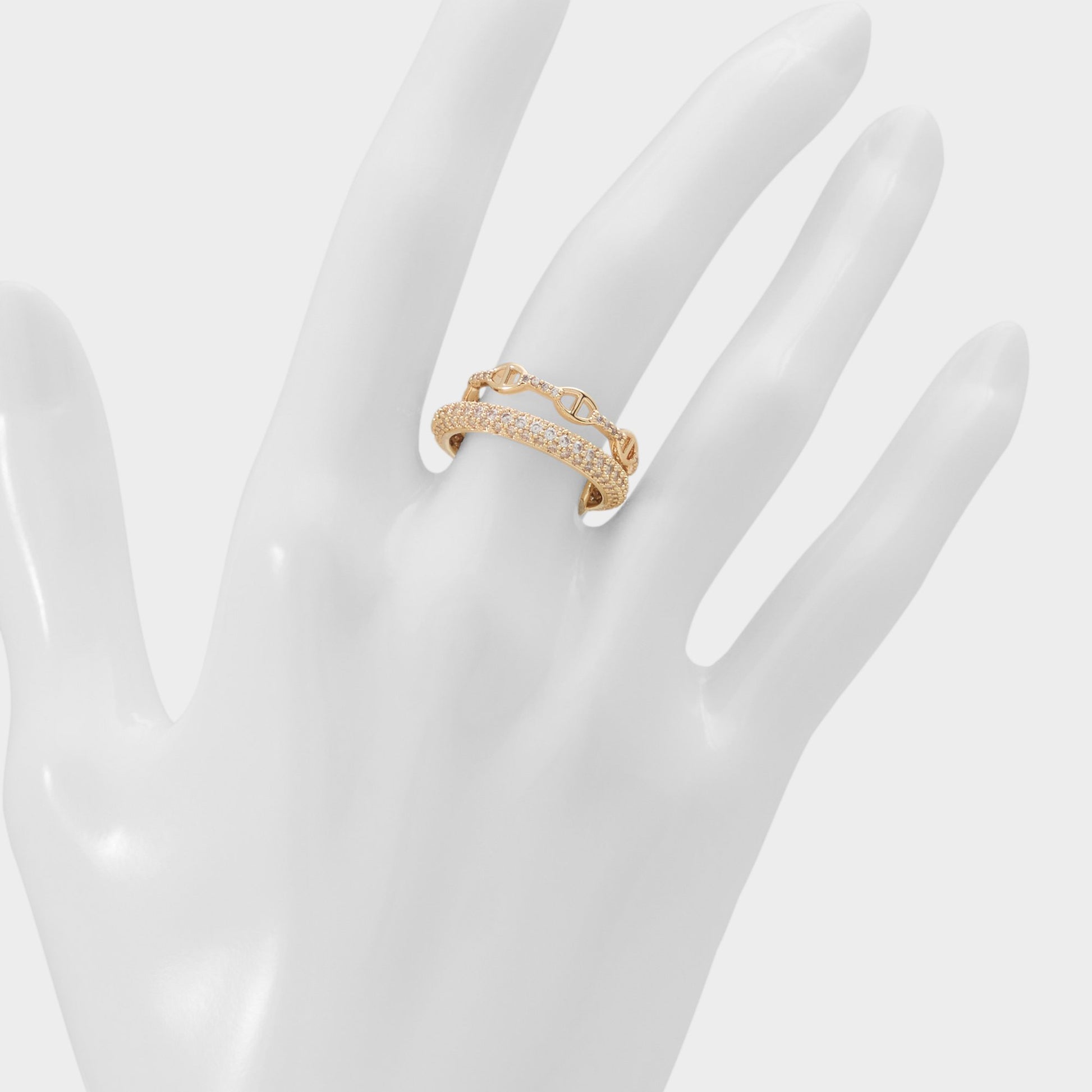 Product media for Priscillia