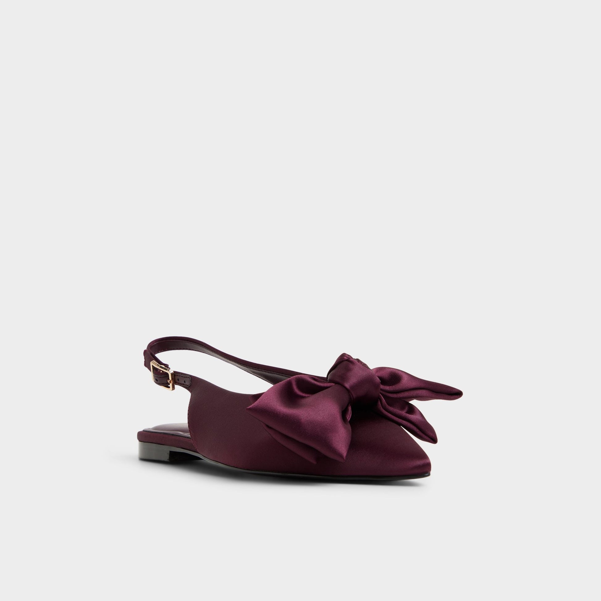 Three-quarter angle of Bordo Festive Slingback ballerina's front side