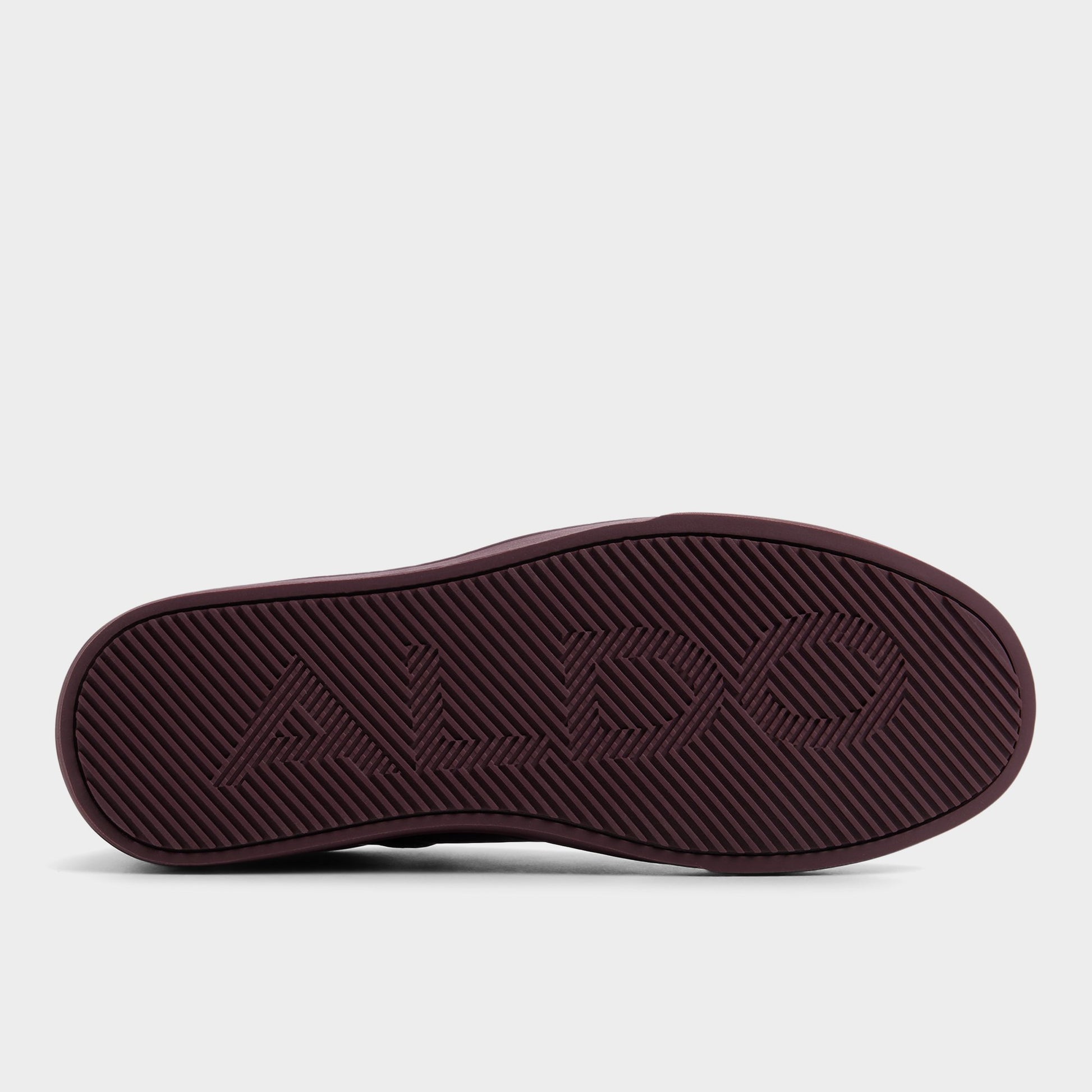 View of Bordo Ccourtline Low top sneaker's sole