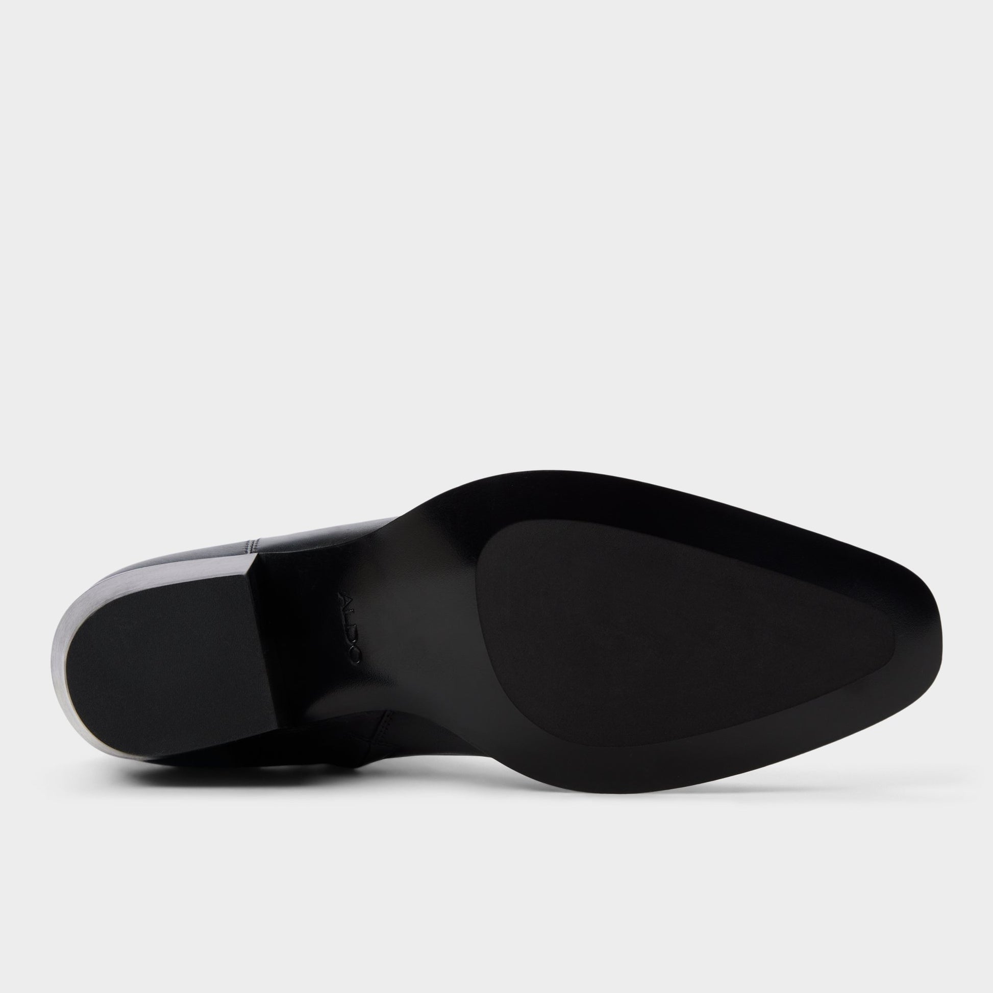 View of Black Jako Chelsea boot's sole