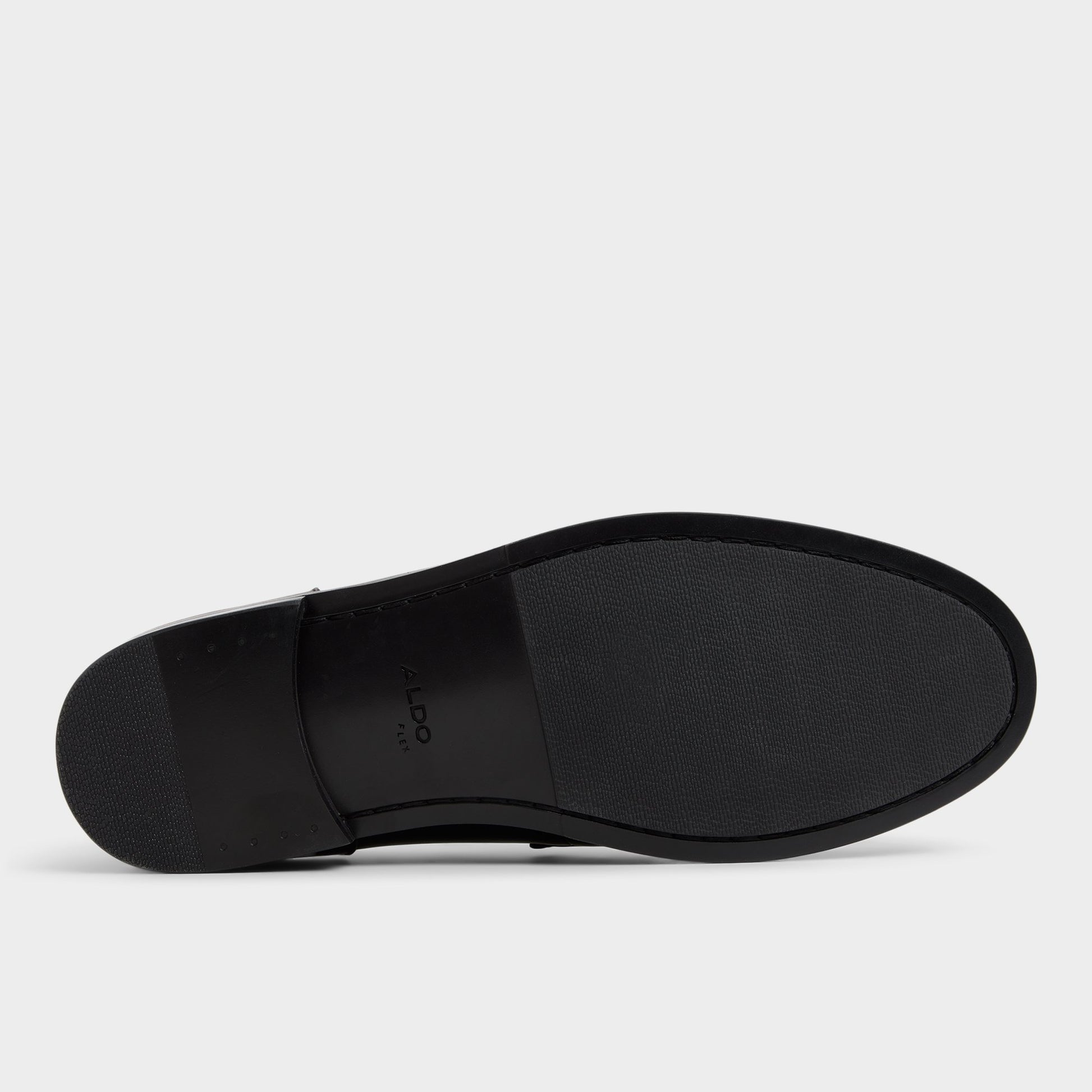 View of Black combo Kieran Loafer's sole