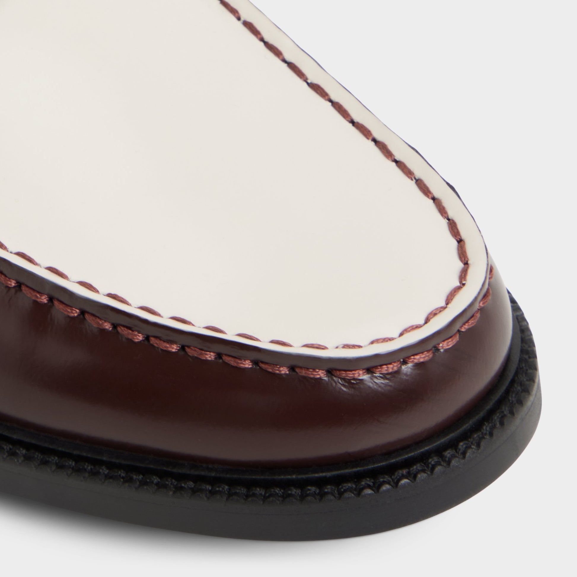 Close-up of the Bordo Kieran Loafer