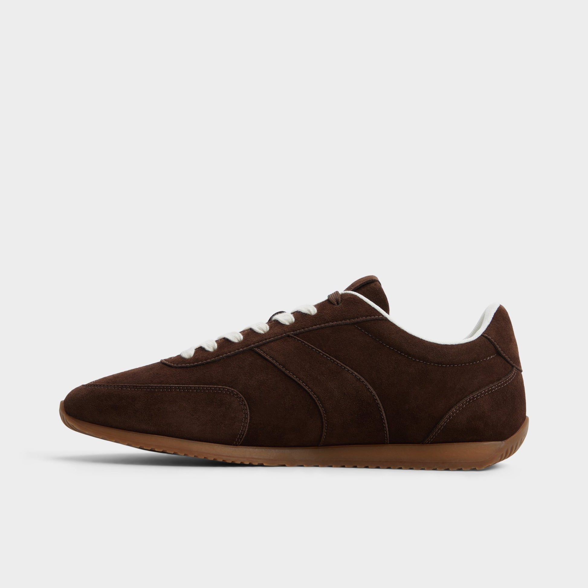 Side view of Dark brown Nathaniel Low top sneaker