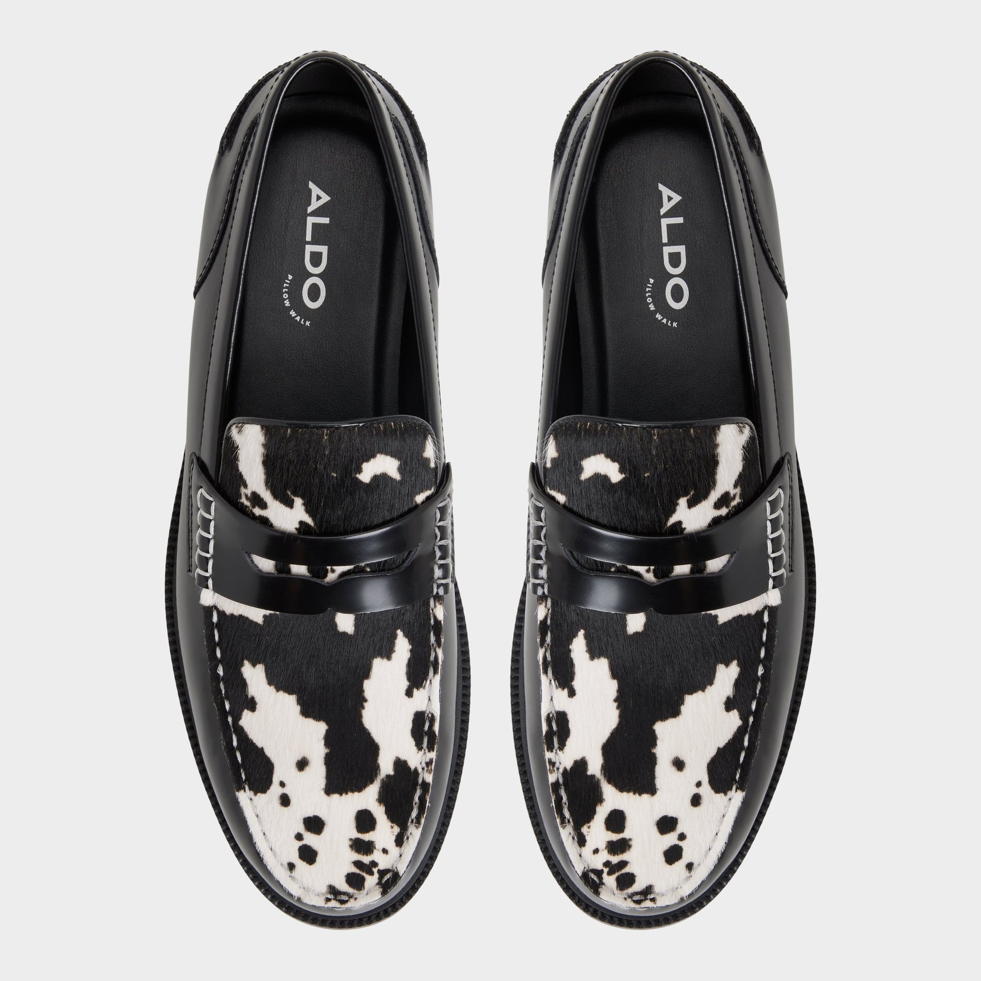 Top-down view of the Black combo Kieran Loafer