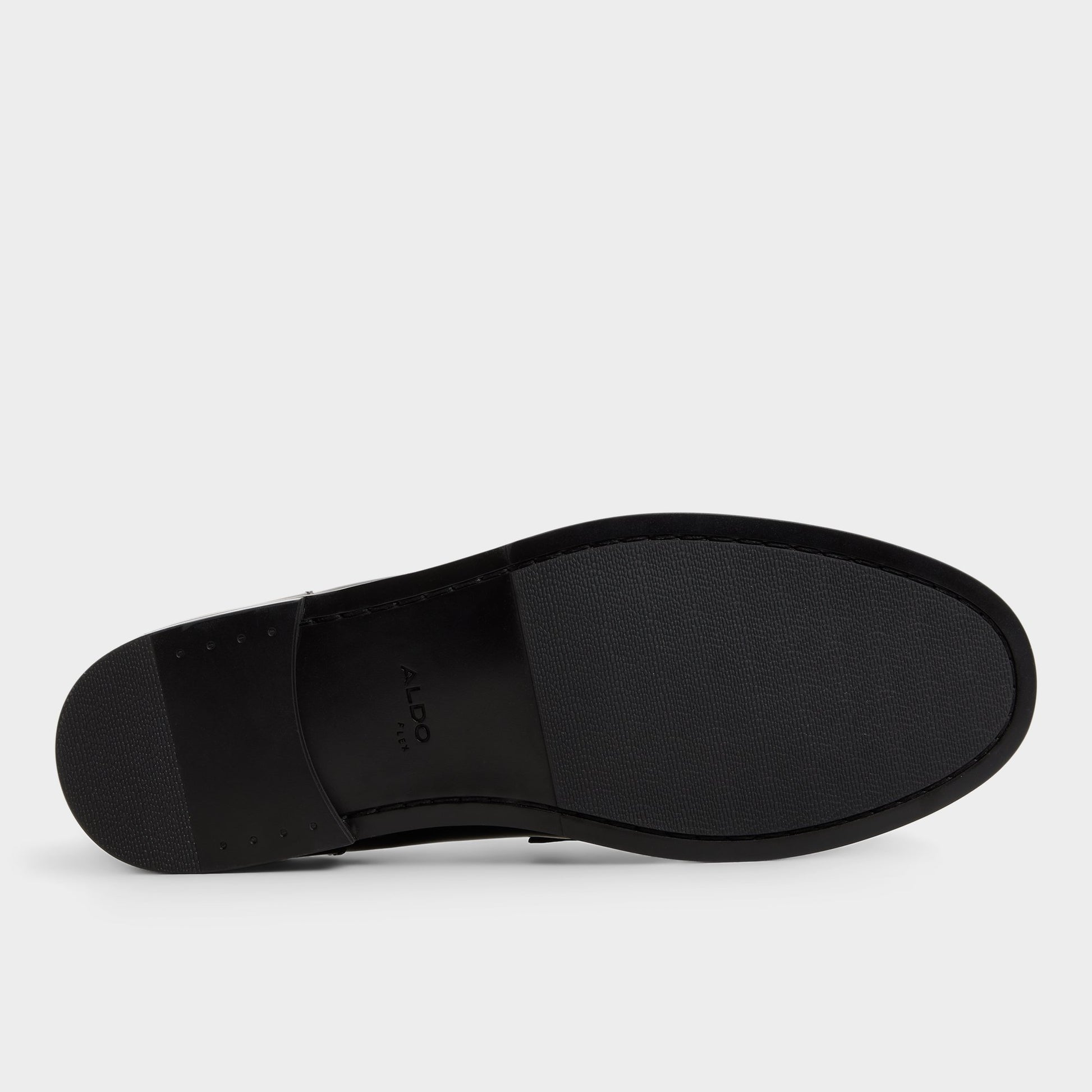 View of Black combo Kieran Loafer's sole