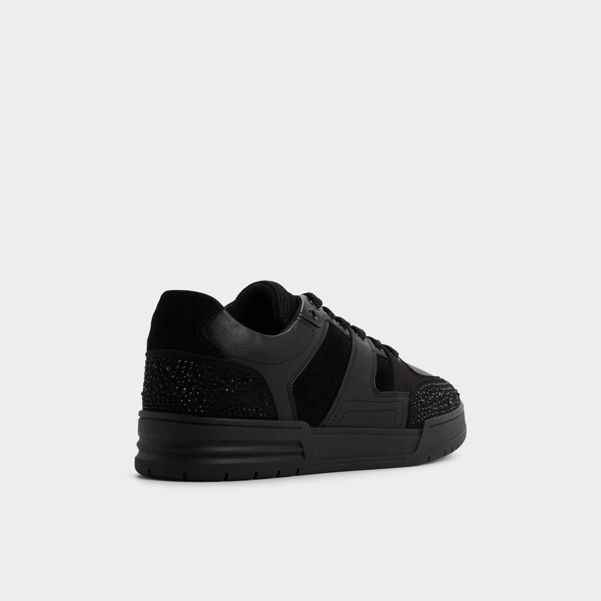 Three-quarter angle of Black Kian Low top sneaker's back side