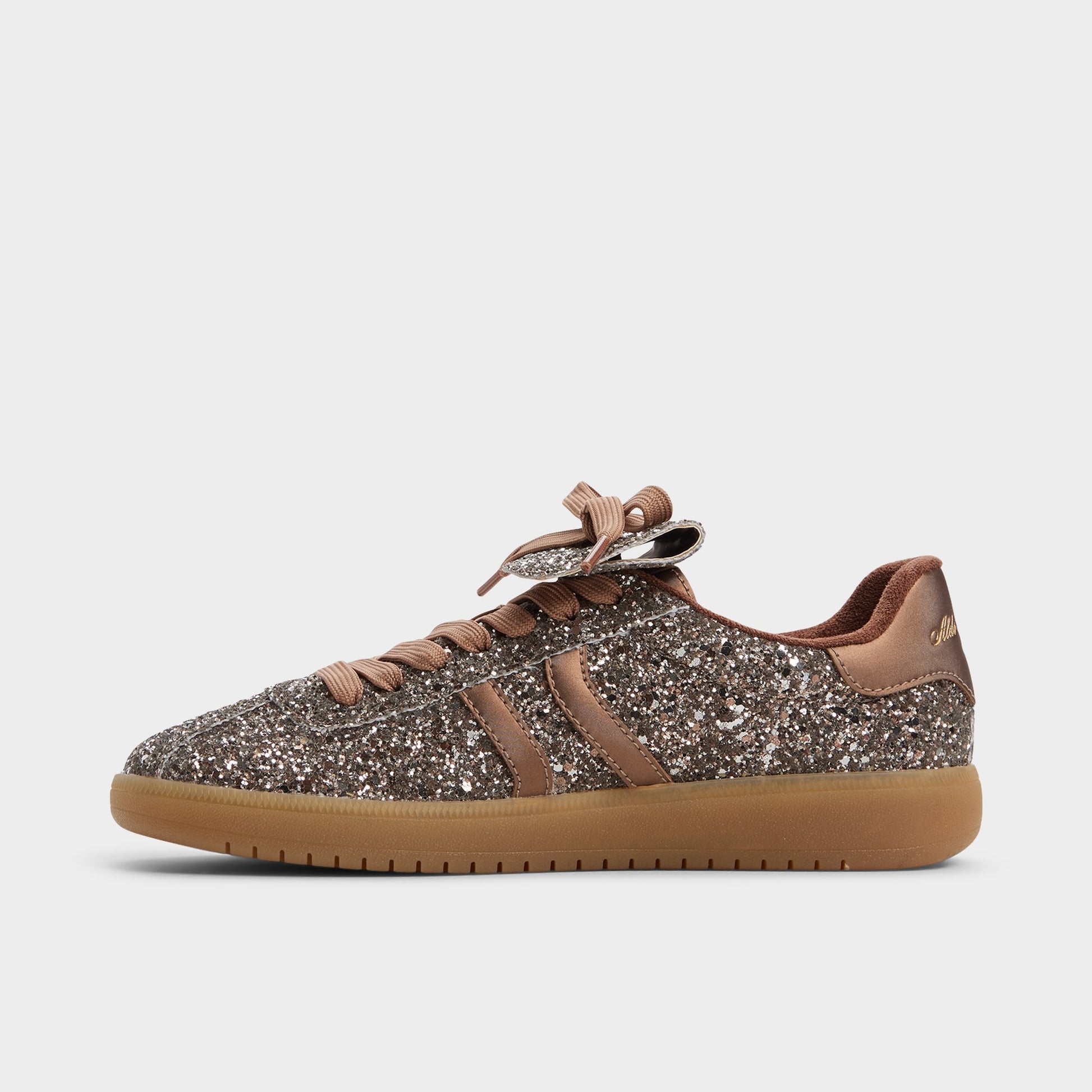 Vue latérale de Bronze Itsneaker Sneaker