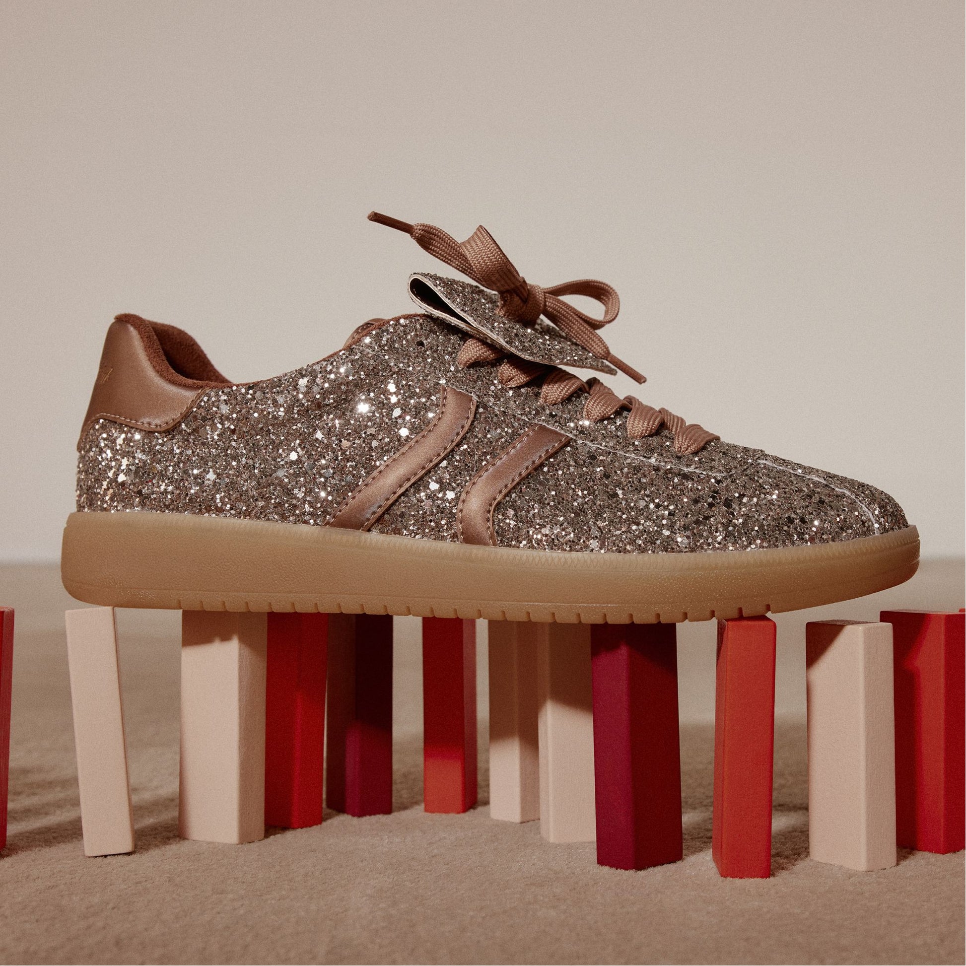 Product media for Itsneaker