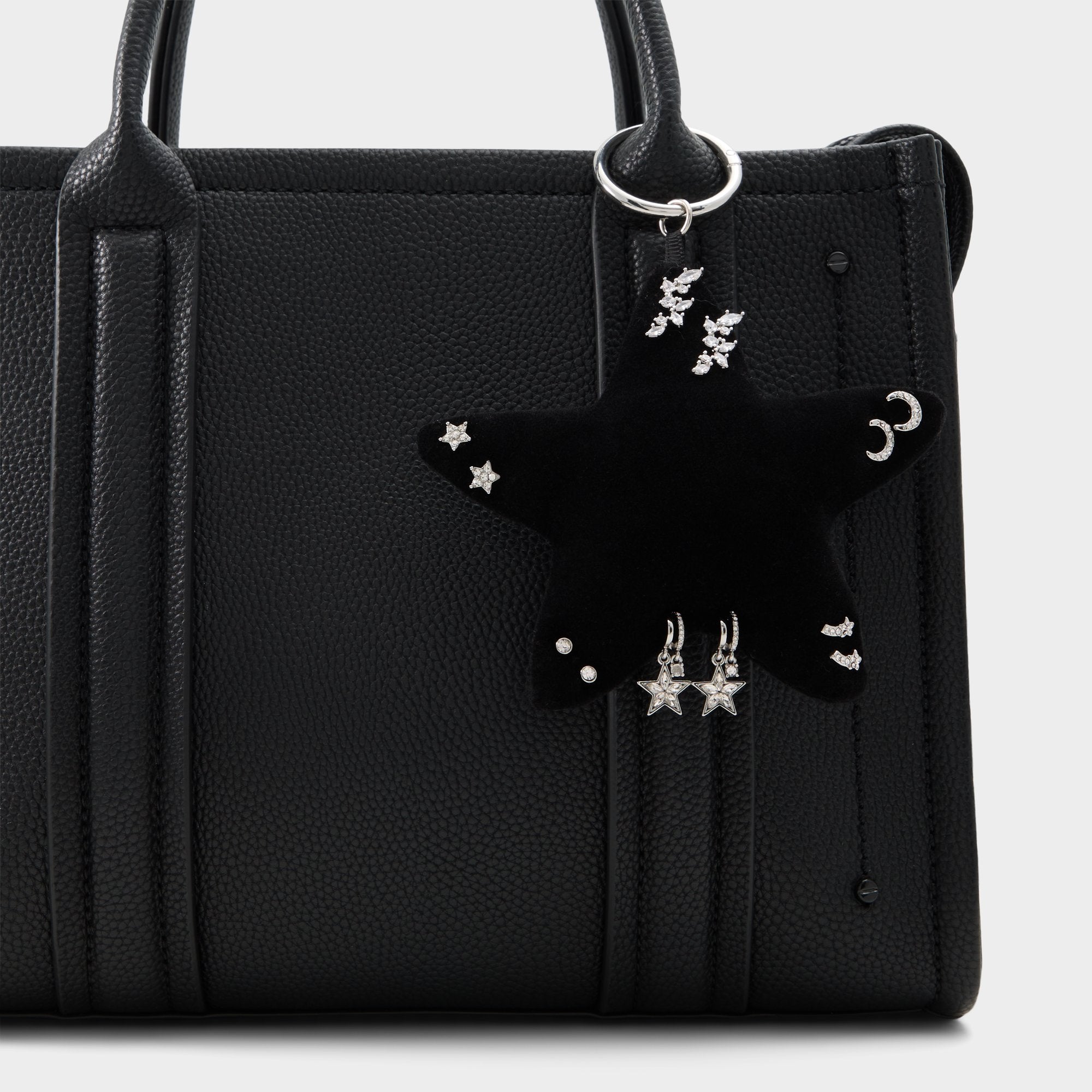 アルタ社 カントリードール メアリー・アルタ・コックラン Alta Starglow – Women Black/gold multi Bag charm - Aldo