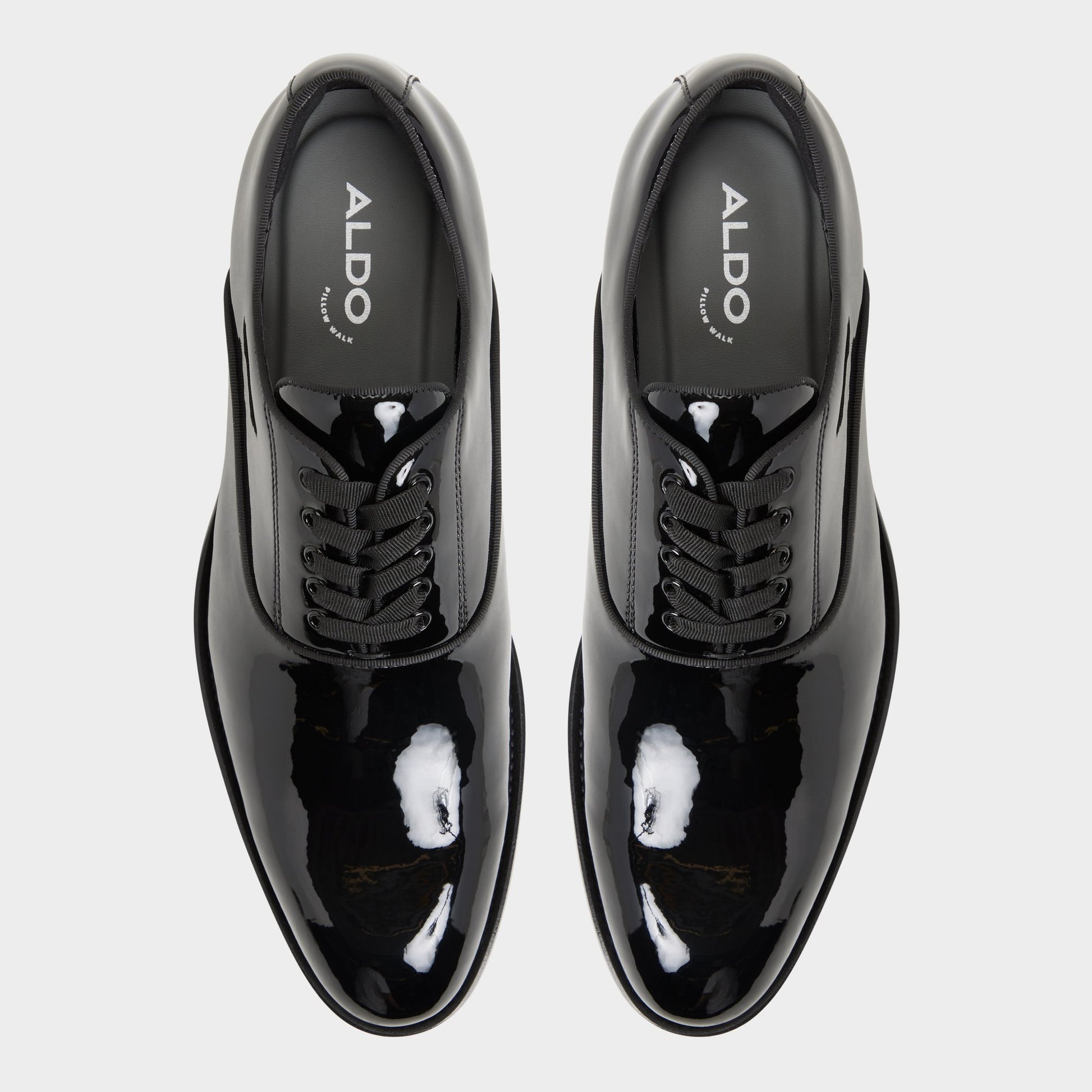 Top-down view of the Open black Braz Oxford shoe