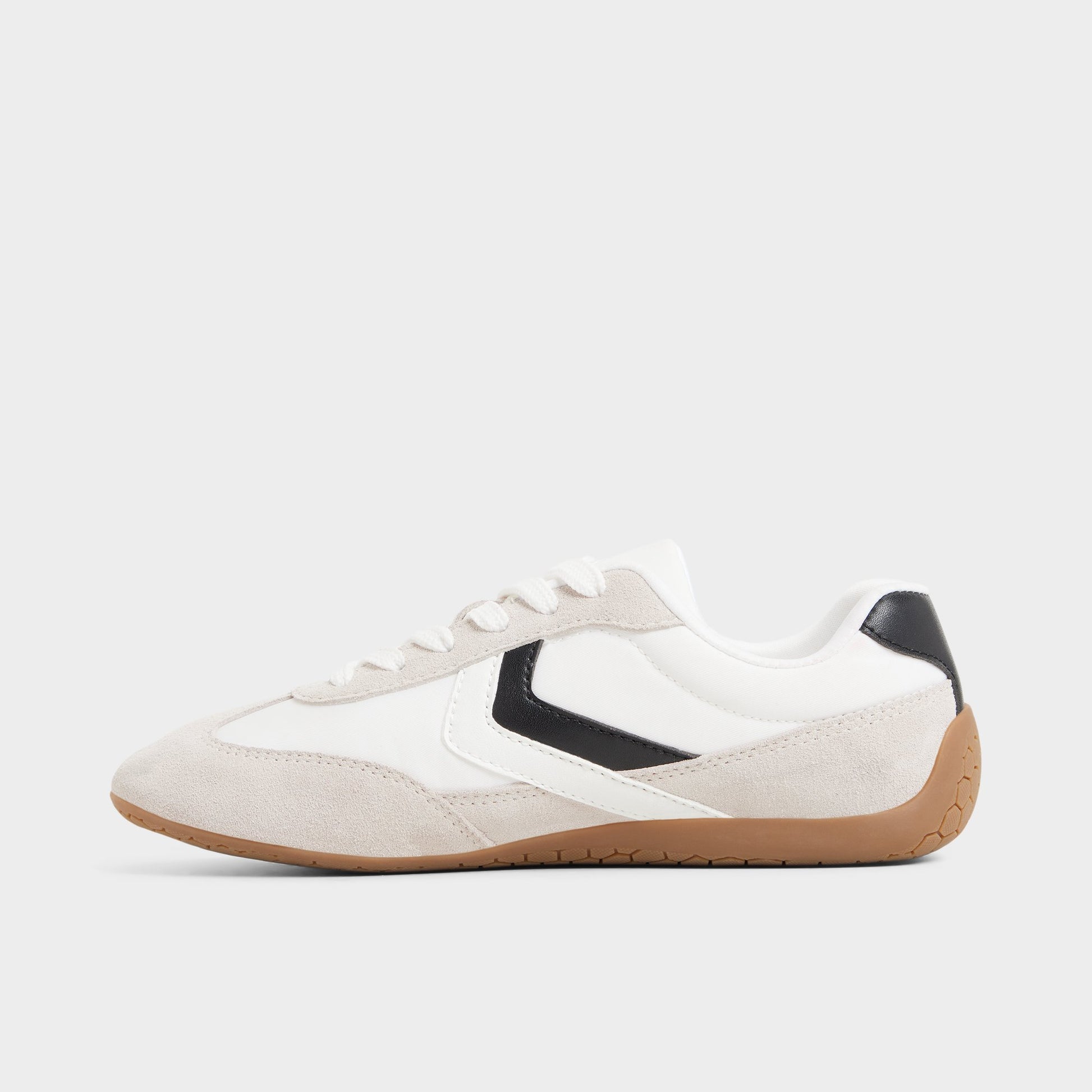 Side view of White/grey Coolchic Jogger sneaker