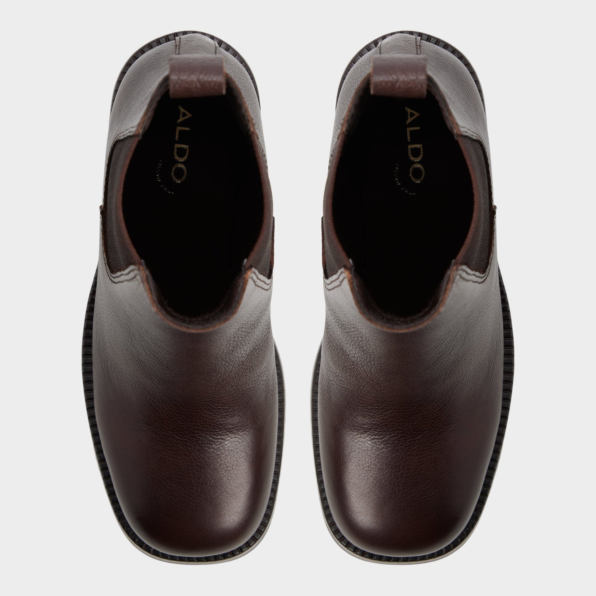 Top-down view of the Medium brown Anneliese Chelsea boot