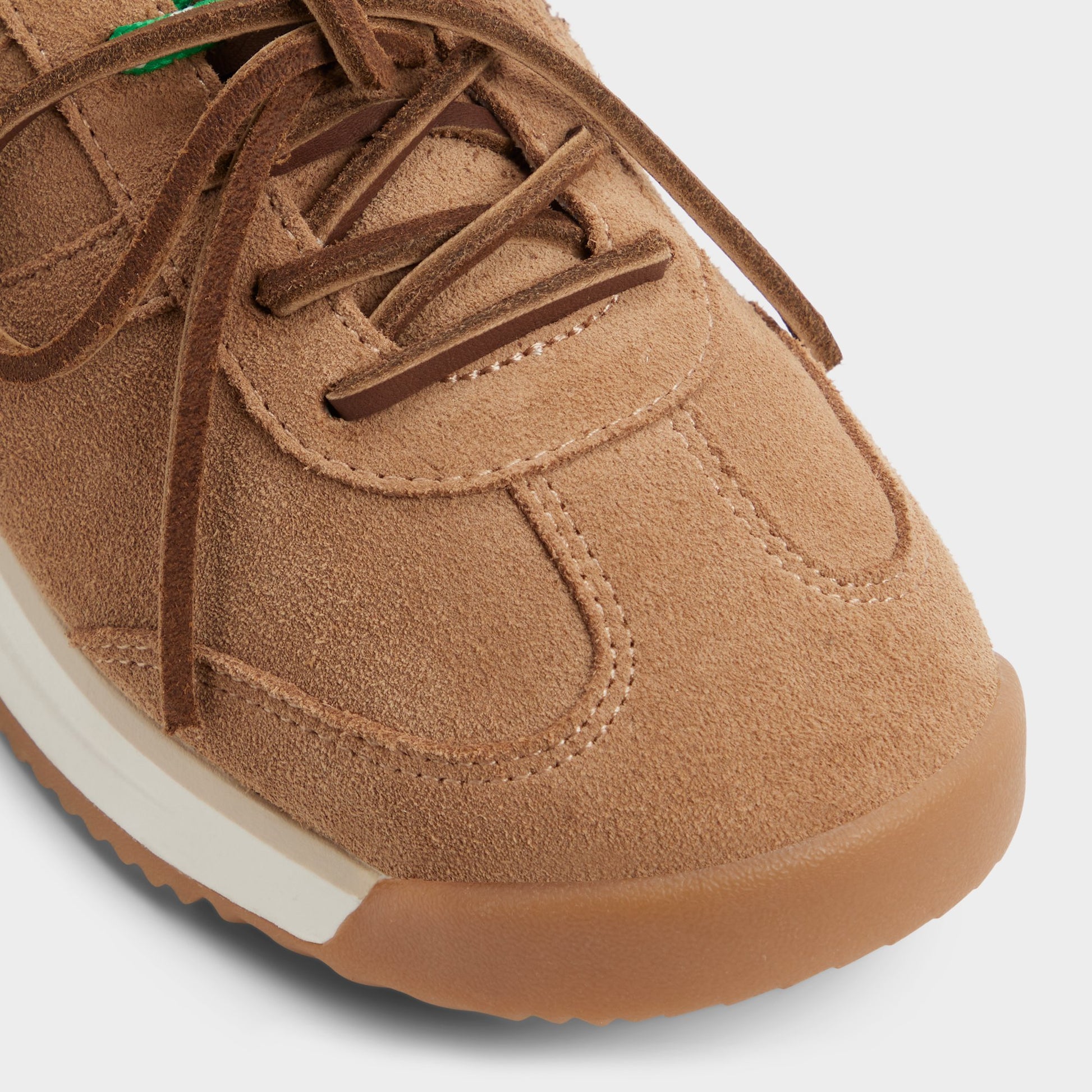 Close-up of the Sand Stepcount Jogger sneaker