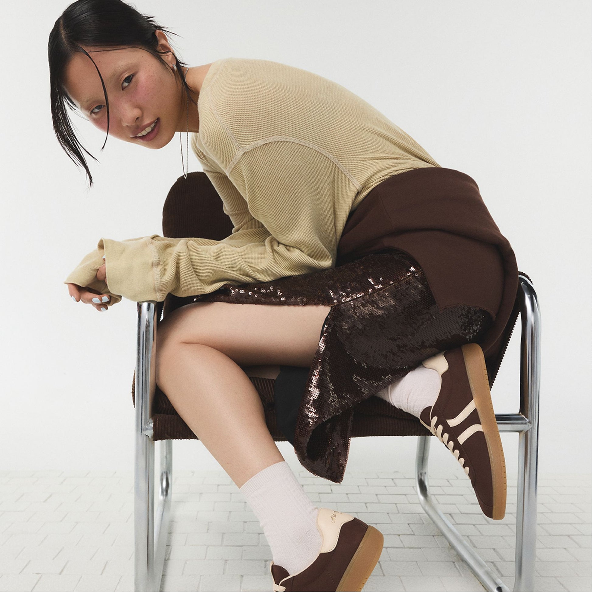 Product media for Chicsneaker2