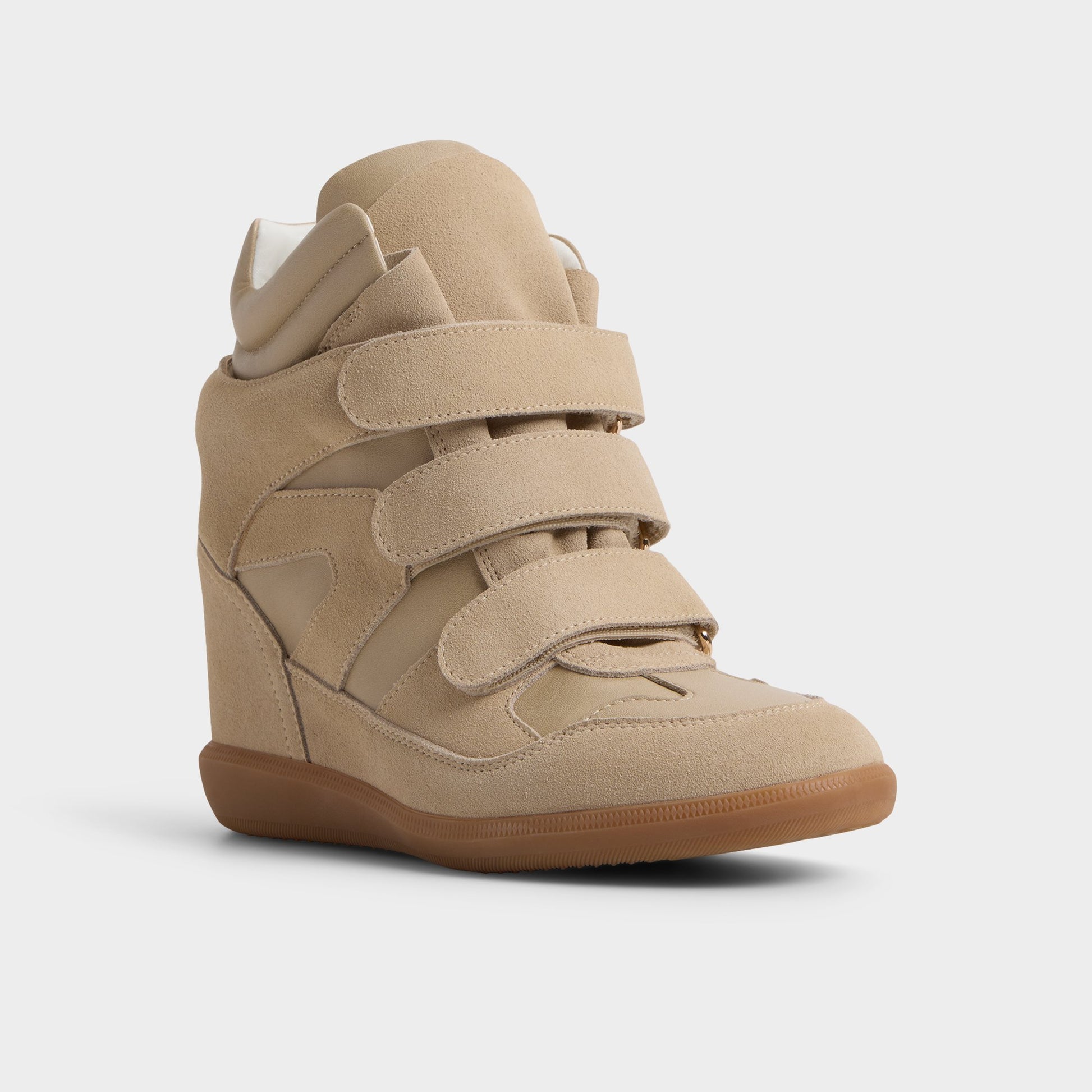 Three-quarter angle of Sand Bellissamo Wedge sneaker's front side
