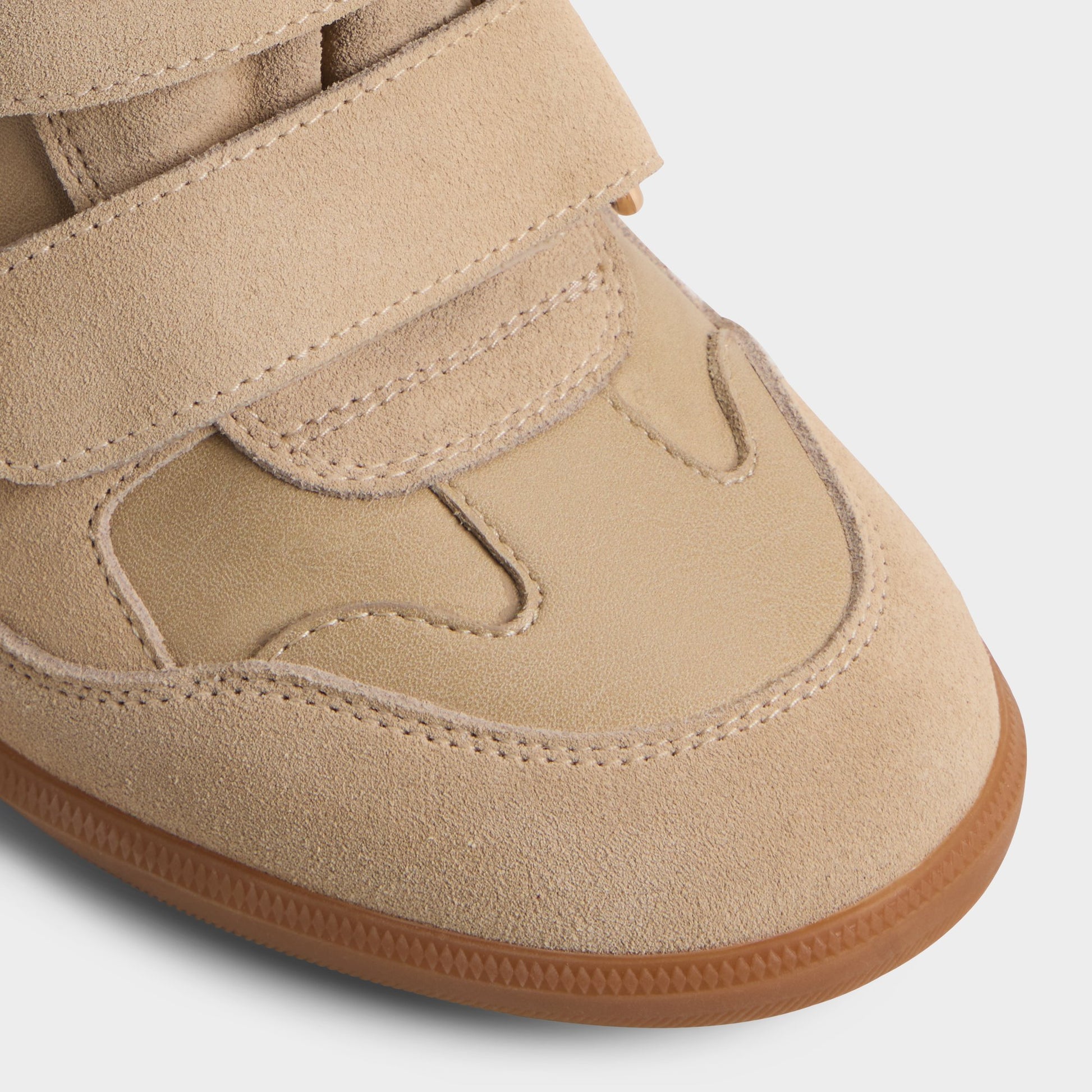 Close-up of the Sand Bellissamo Wedge sneaker
