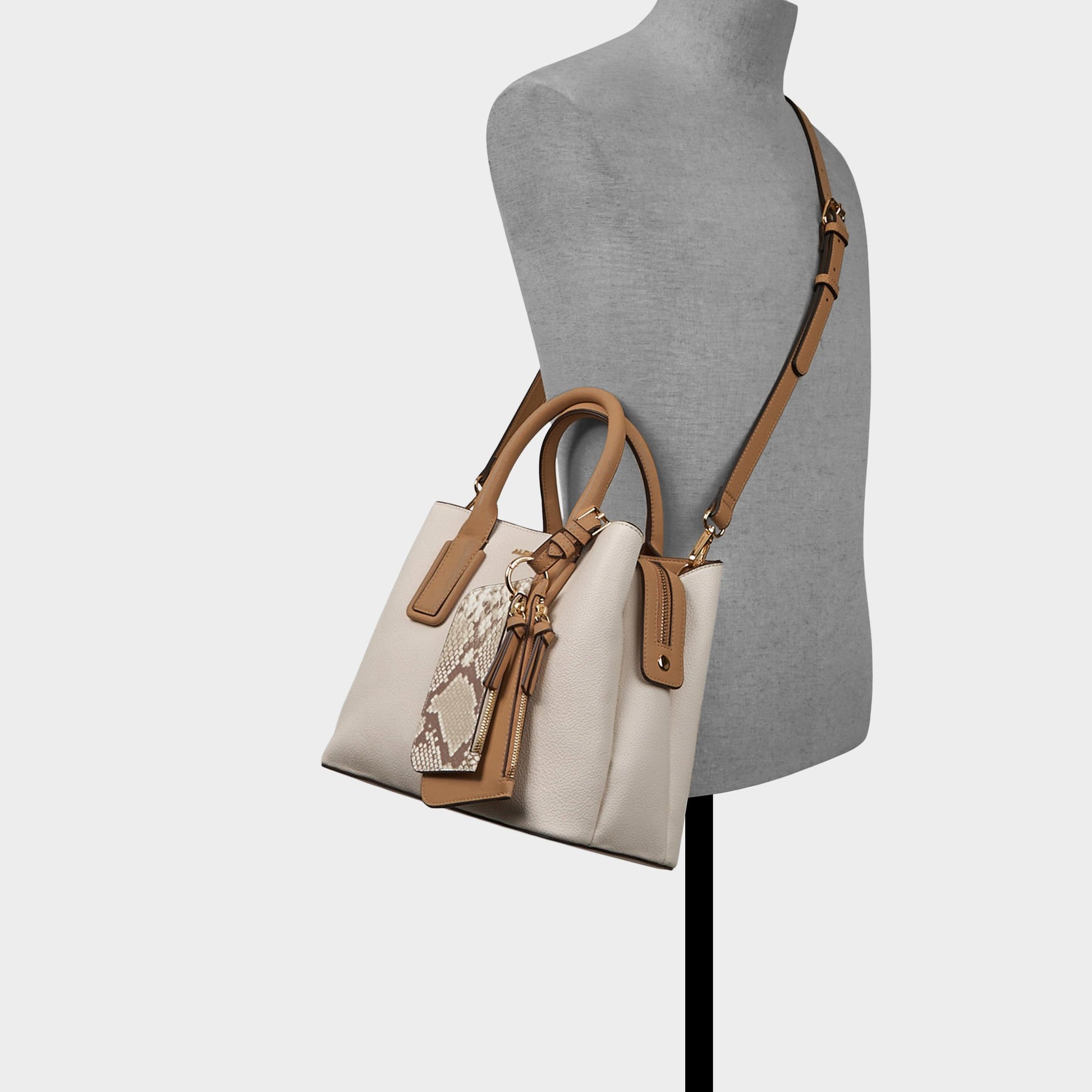 Product media for Jeynnaa