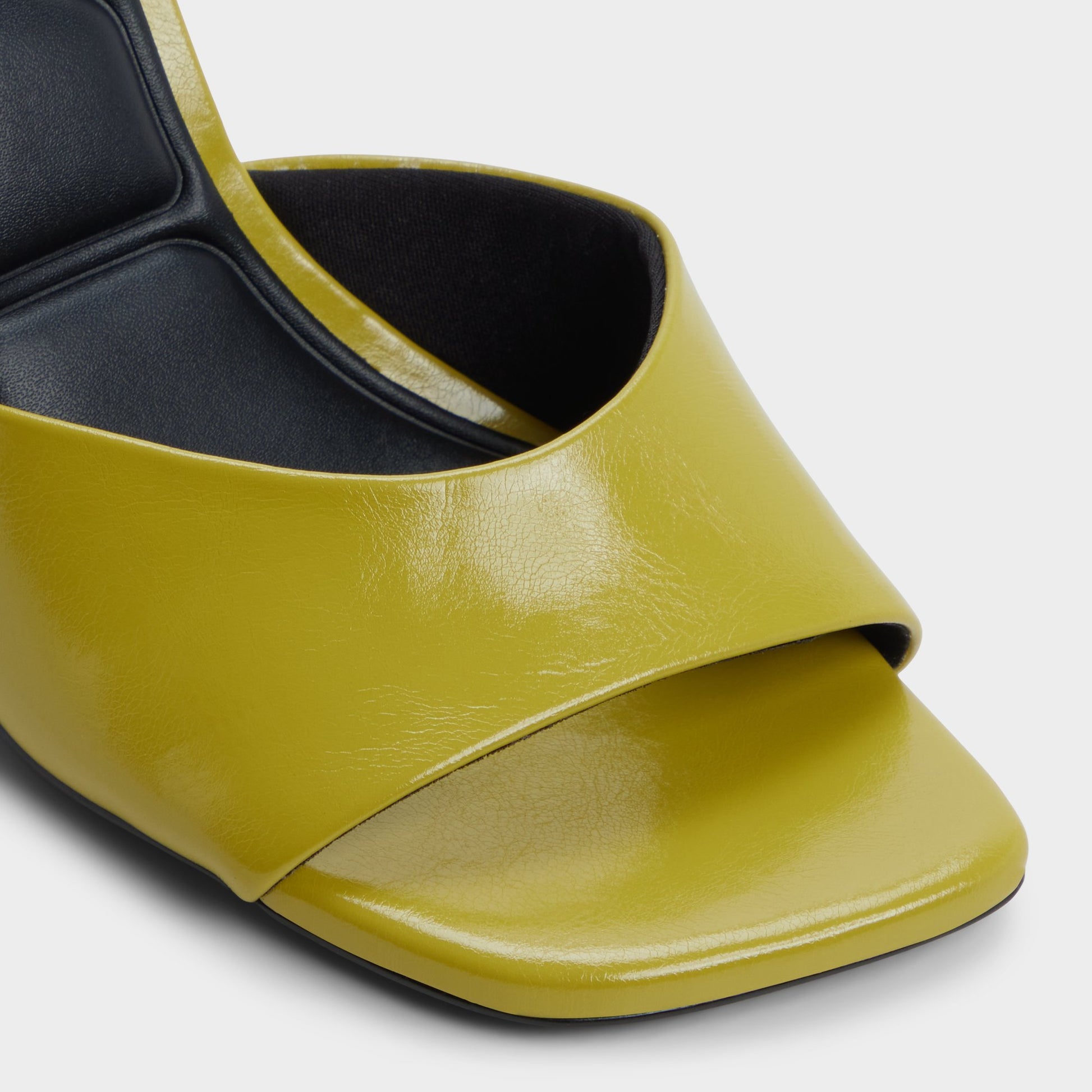 Close-up of the Lime Green Evadalia Heeled mule