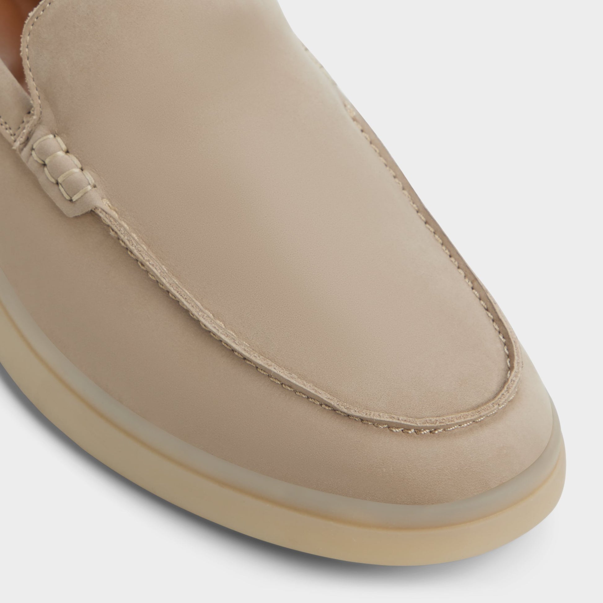 Close-up of the Taupe Primary - Multi Shaynn