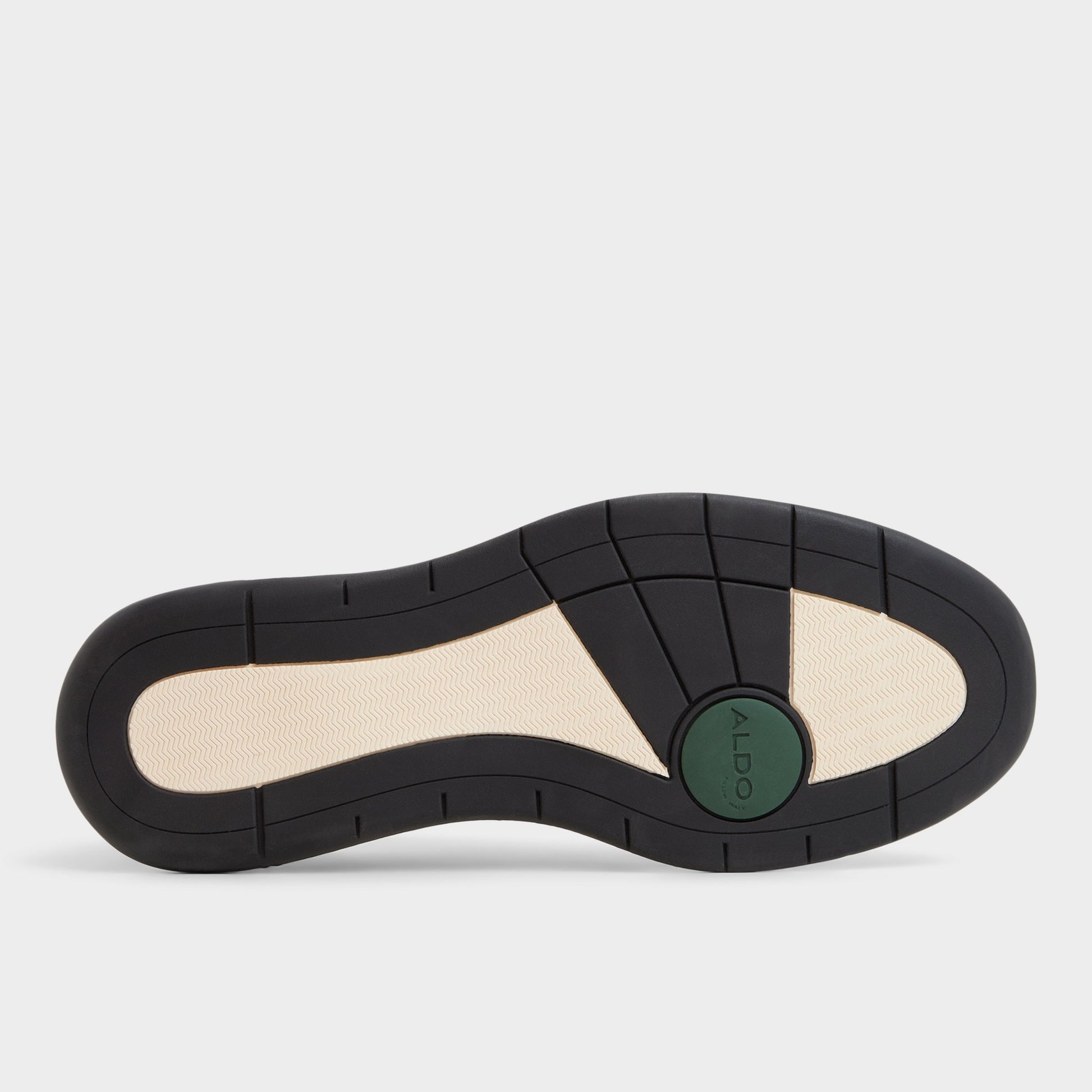 View of Cognac Konnorr Oxford shoe's sole