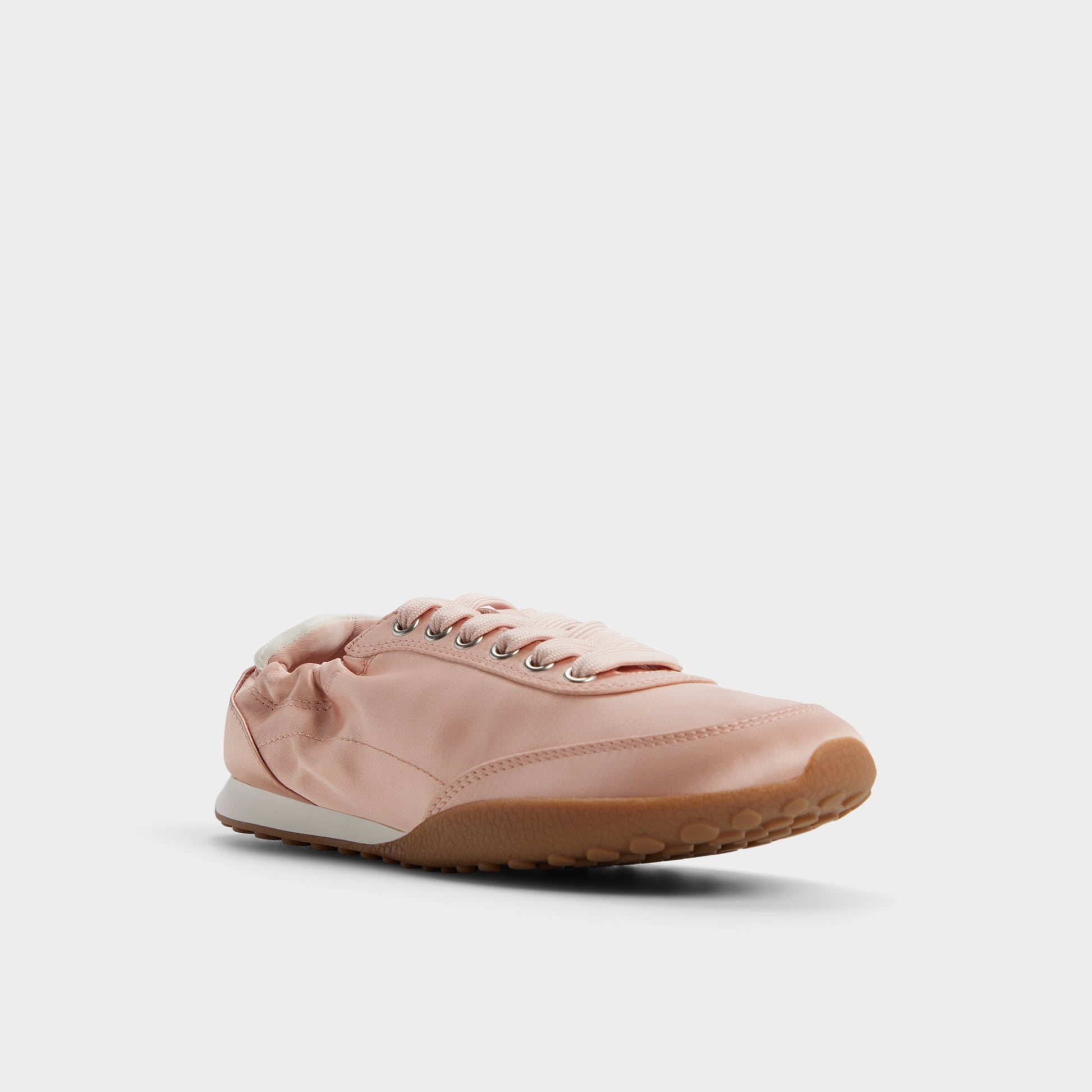 Three-quarter angle of Light Pink Balletsnkr Jogger sneaker's front side