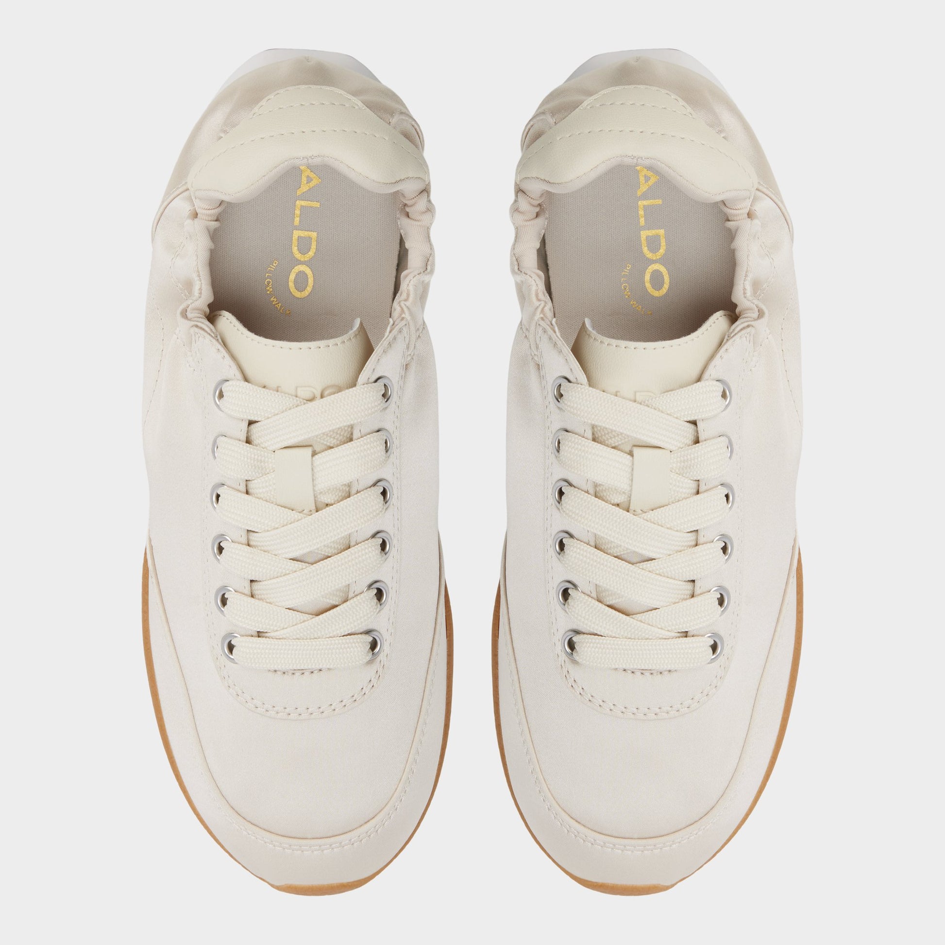 Top-down view of the Light Beige Balletsnkr Jogger sneaker