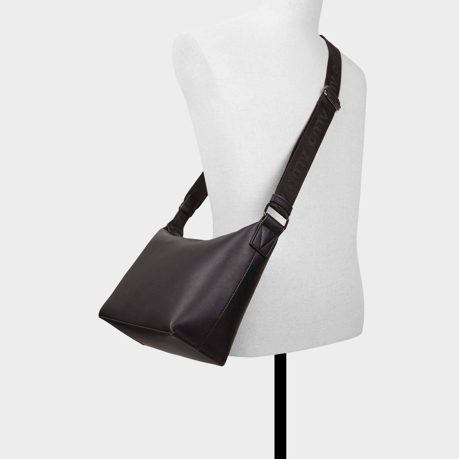 Product media for Alderwoodd