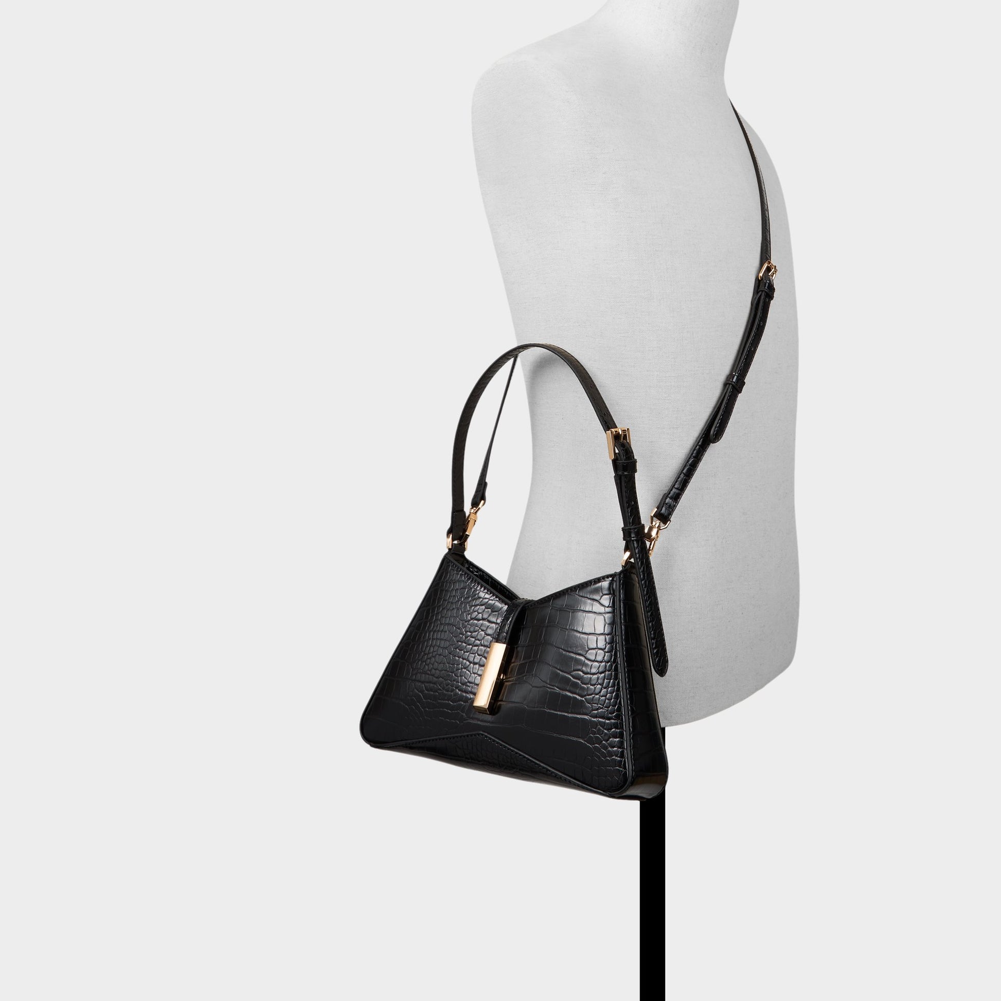 Product media for Juliettaa