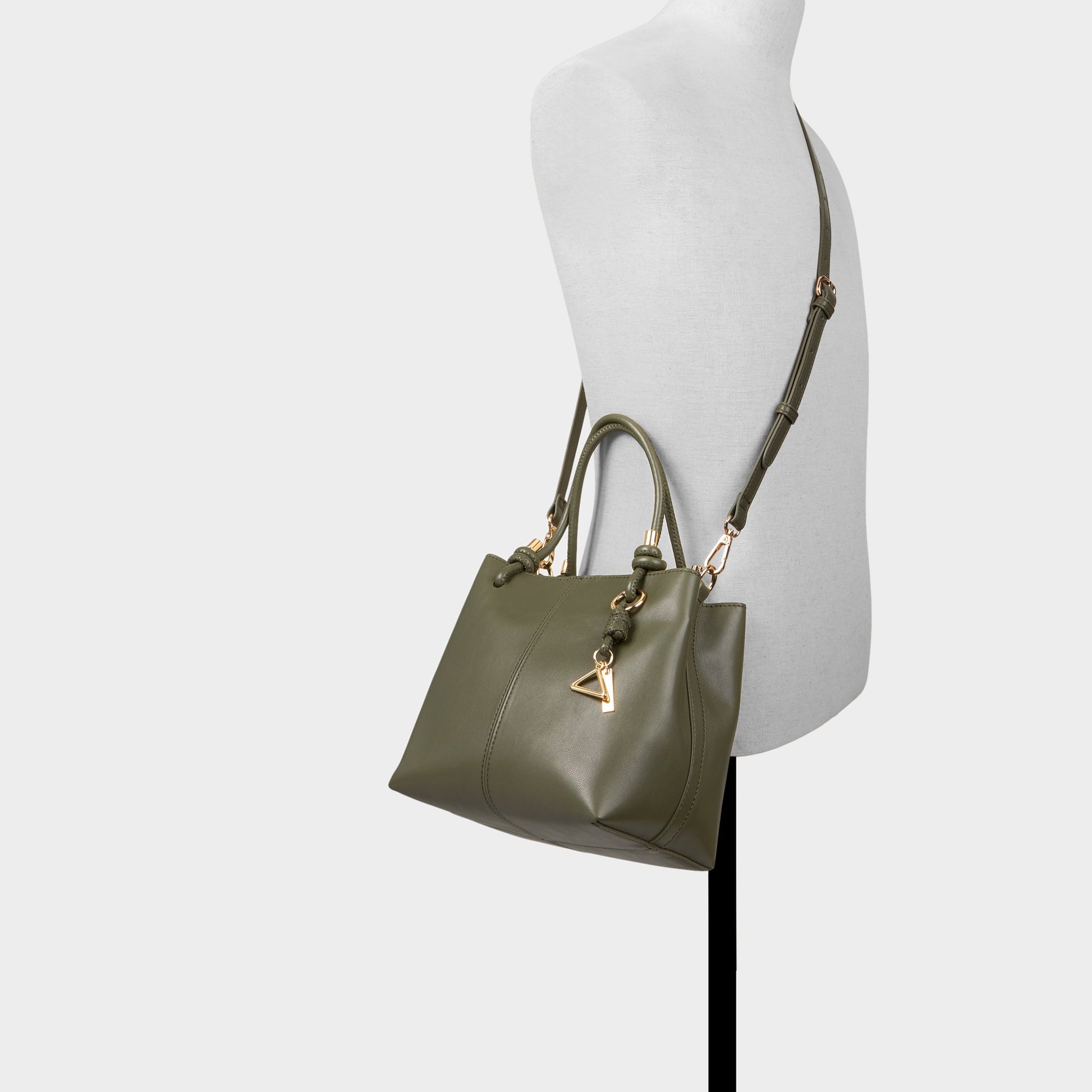 Product media for Evielilyyx