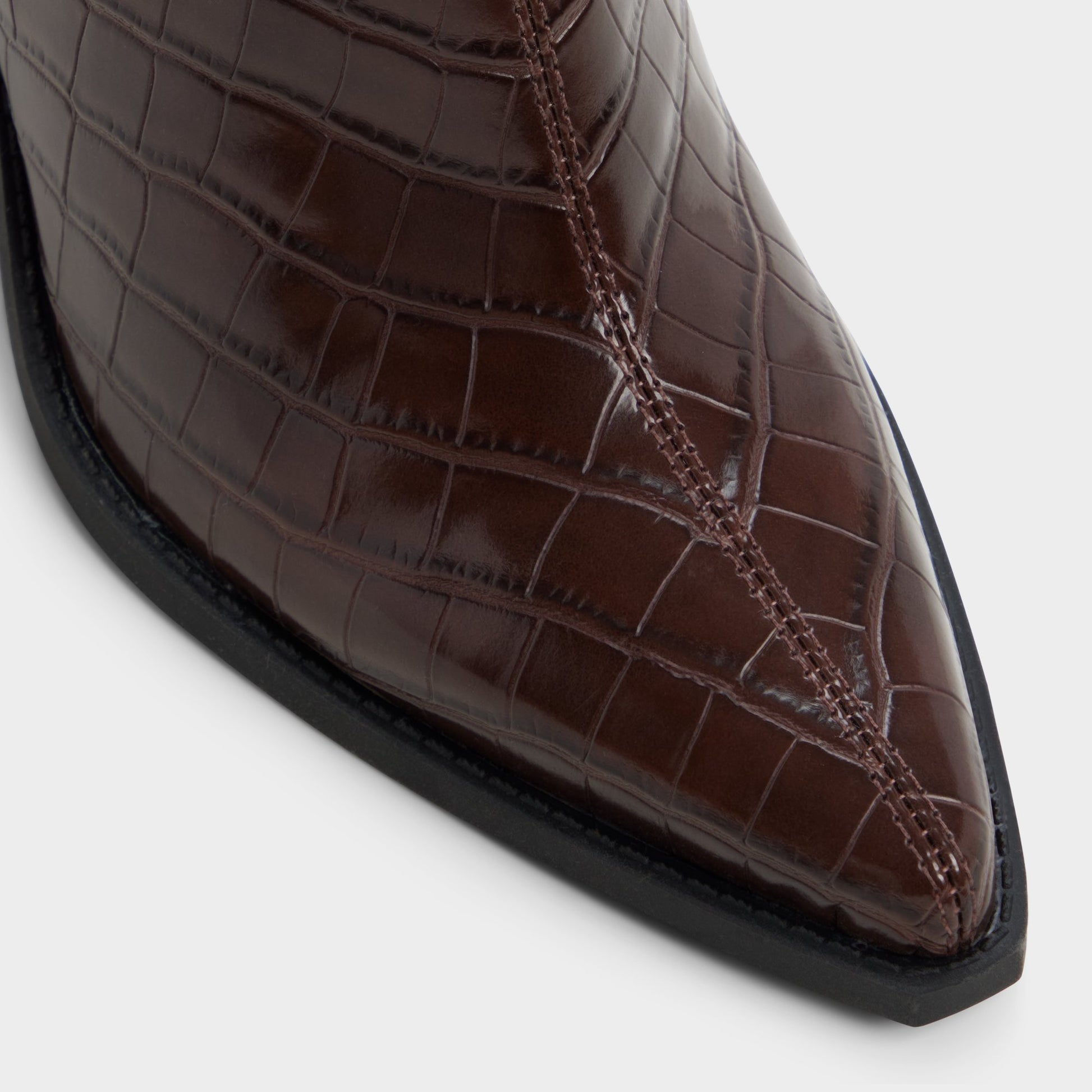 Close-up of the Dark brown Norelle Ankle boot