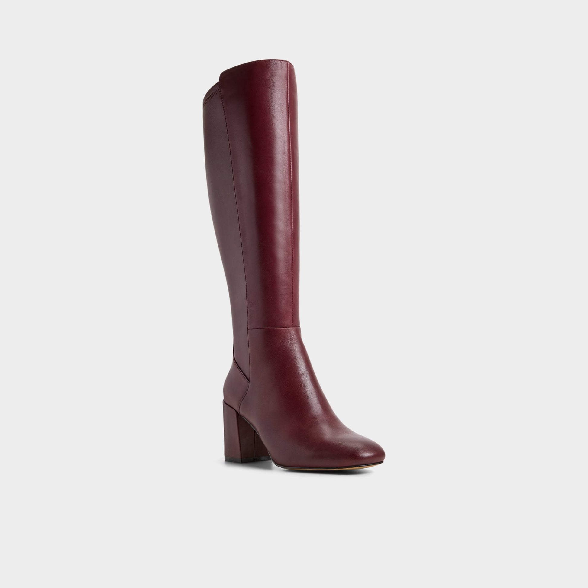 Three-quarter angle of Bordo Satori-wc Knee-high boot's front side