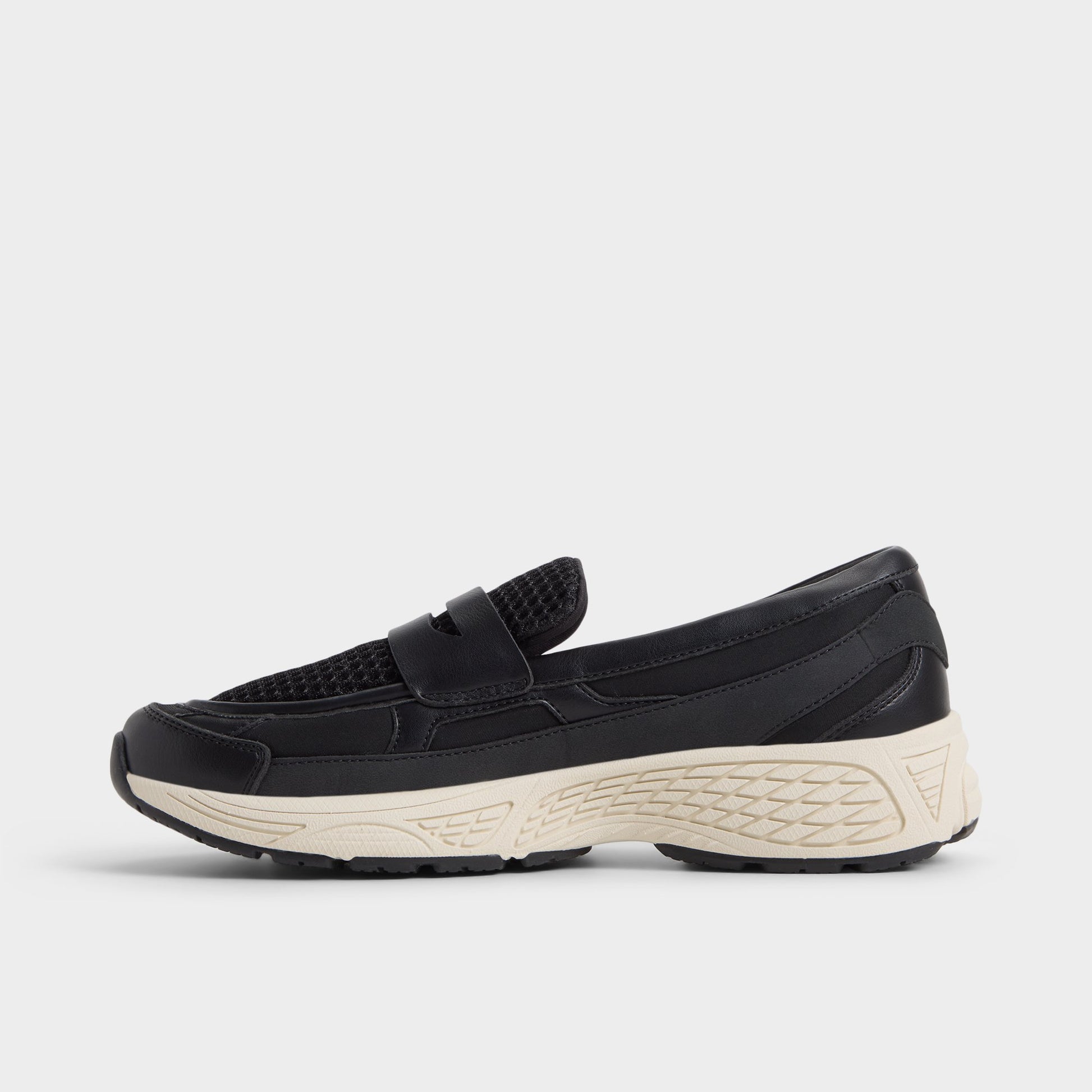 Side view of Black Loffy Loafer