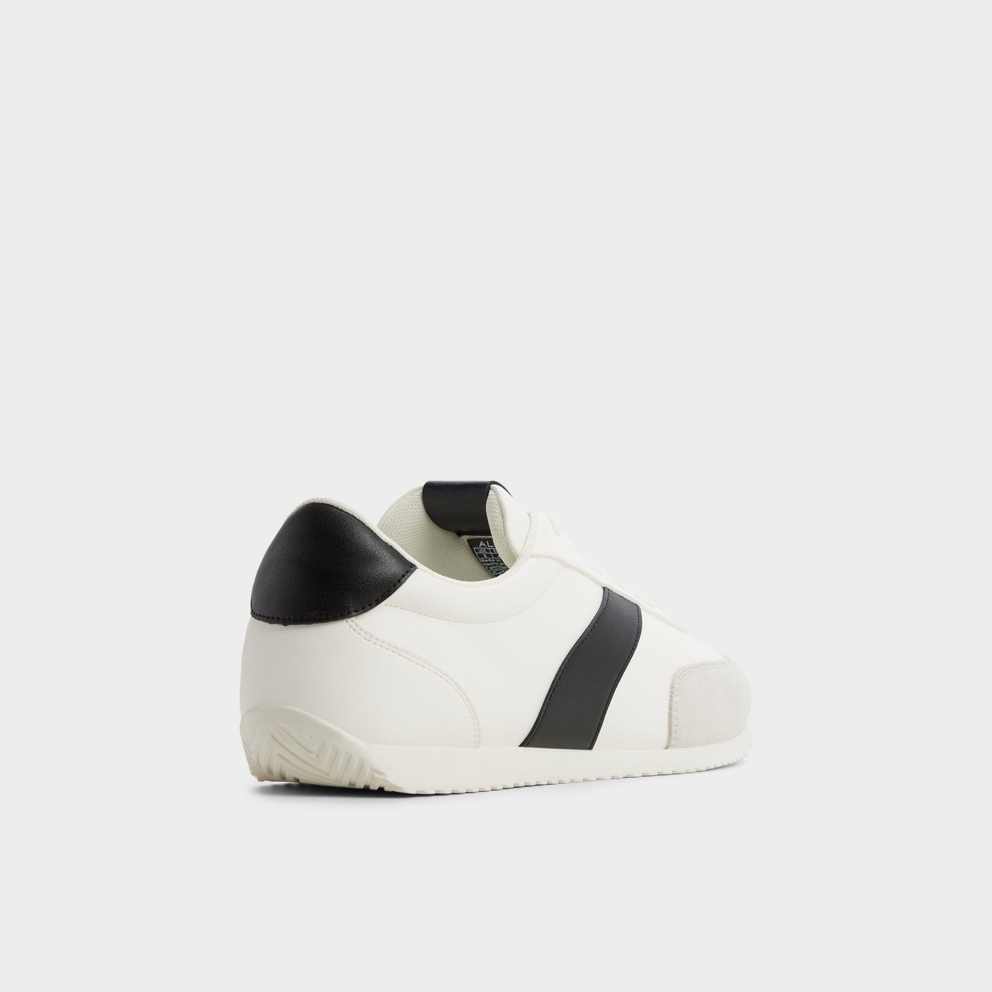 Three-quarter angle of White Nathaniell Low top sneaker's back side