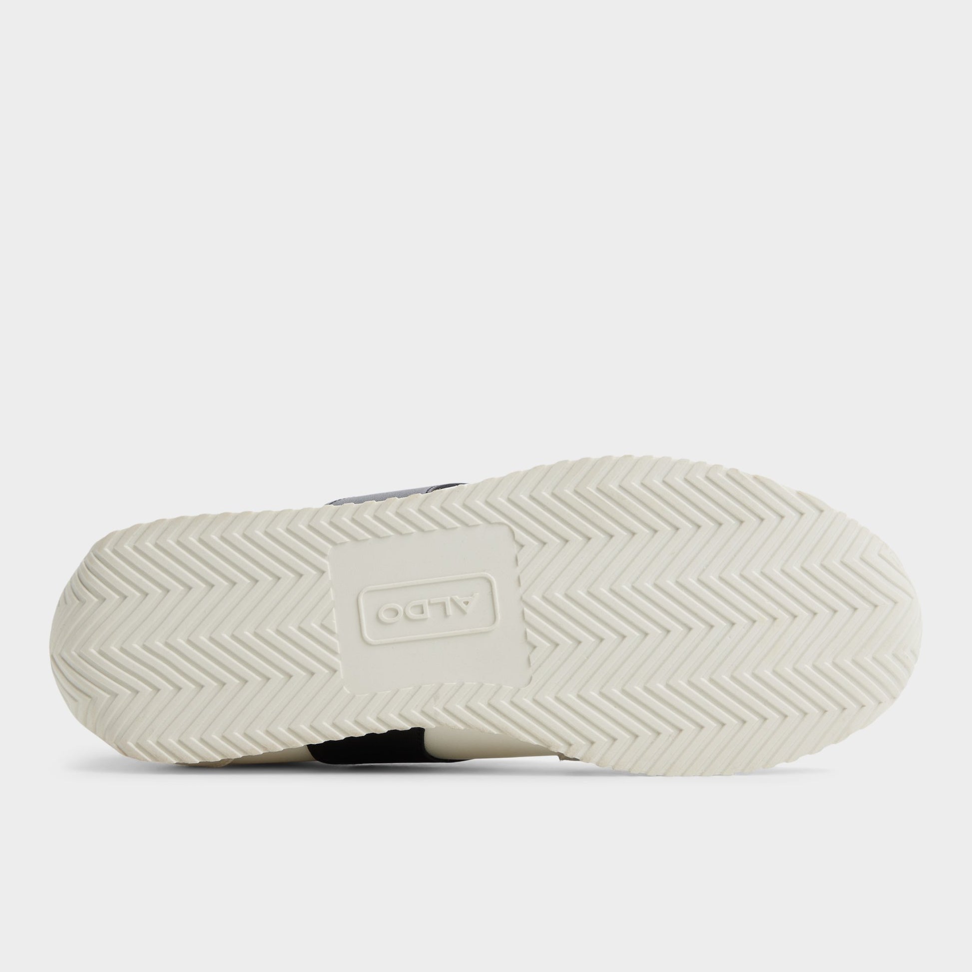 View of White Nathaniell Low top sneaker's sole