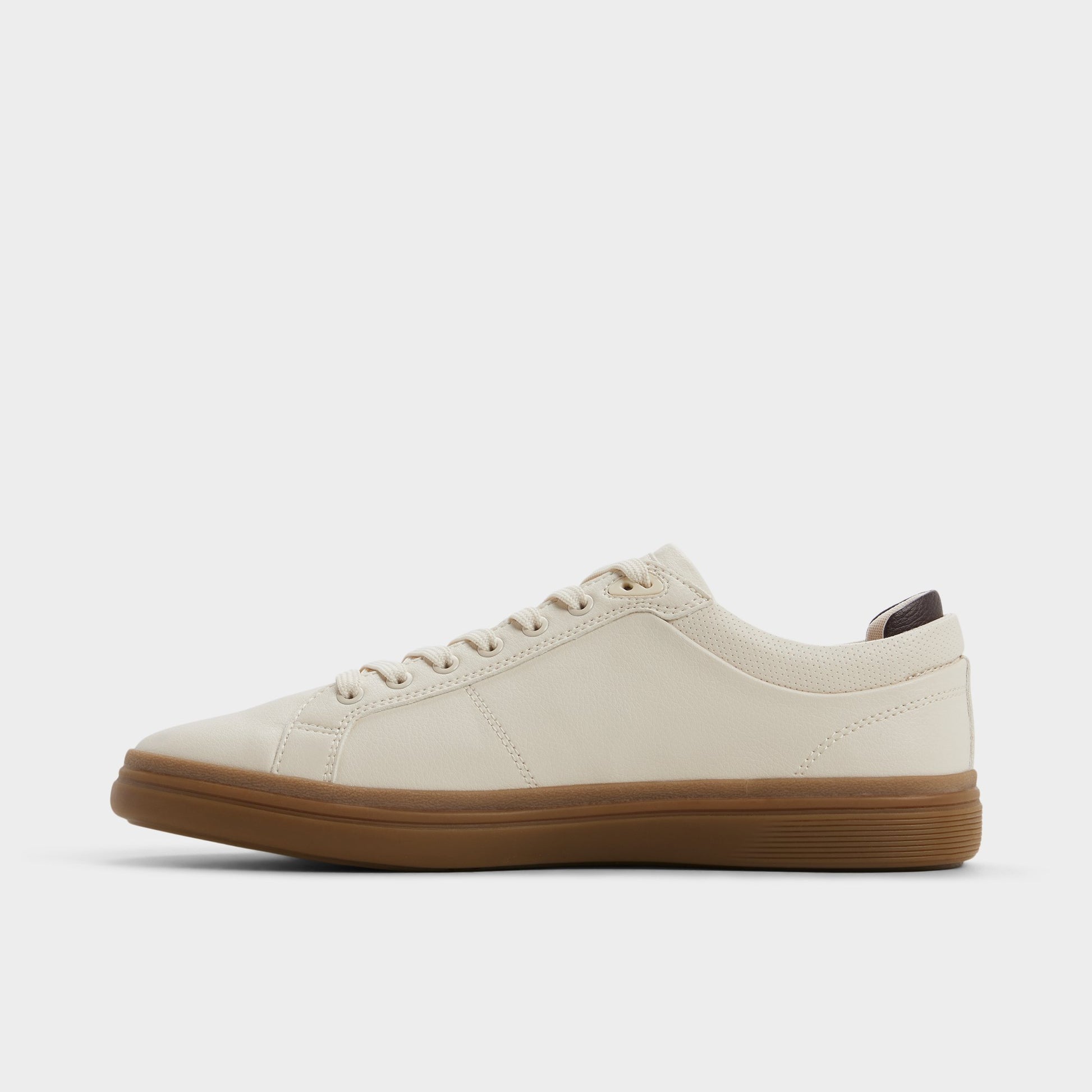 Side view of Light beige Finespec Low top sneaker