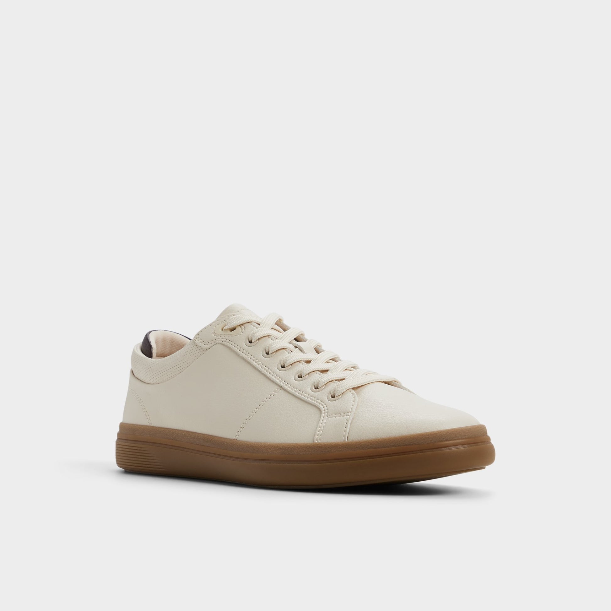 Three-quarter angle of Light beige Finespec Low top sneaker's front side