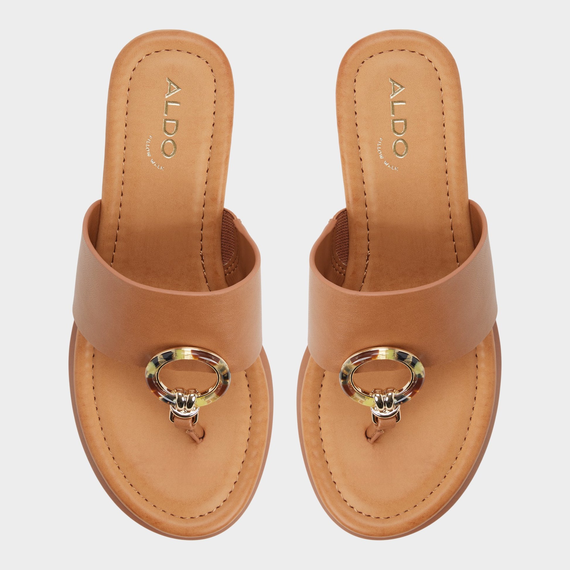 Top-down view of the Medium brown Friegan