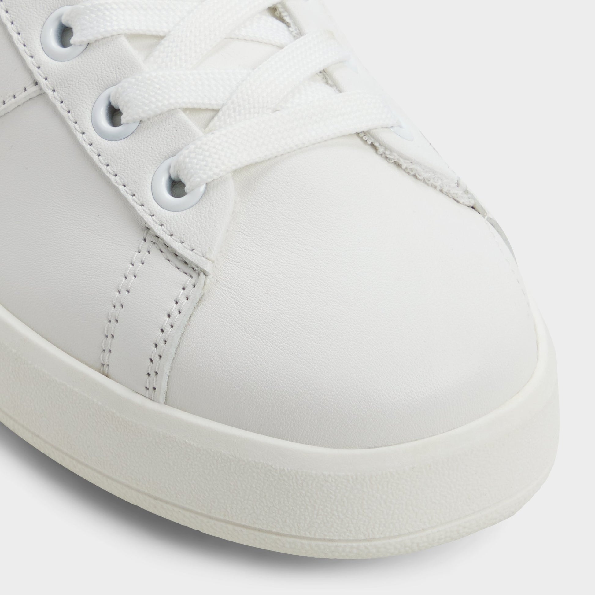 Close-up of the White Adrei Sneaker