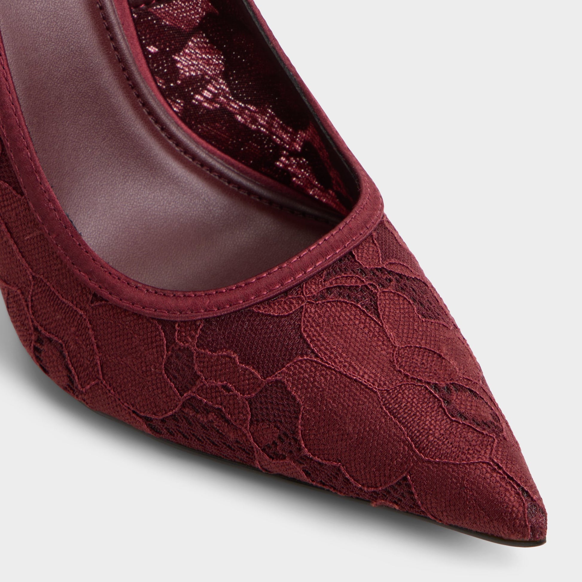 Close-up of the Bordo Starrla Pump