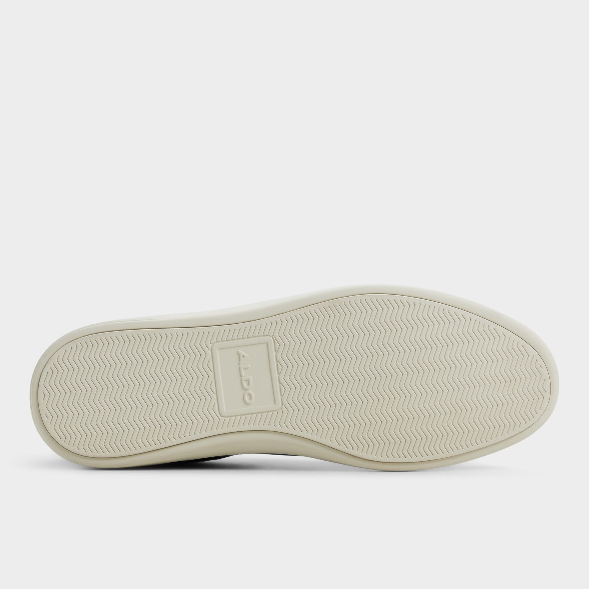 View of Black Ovie Low top sneaker's sole