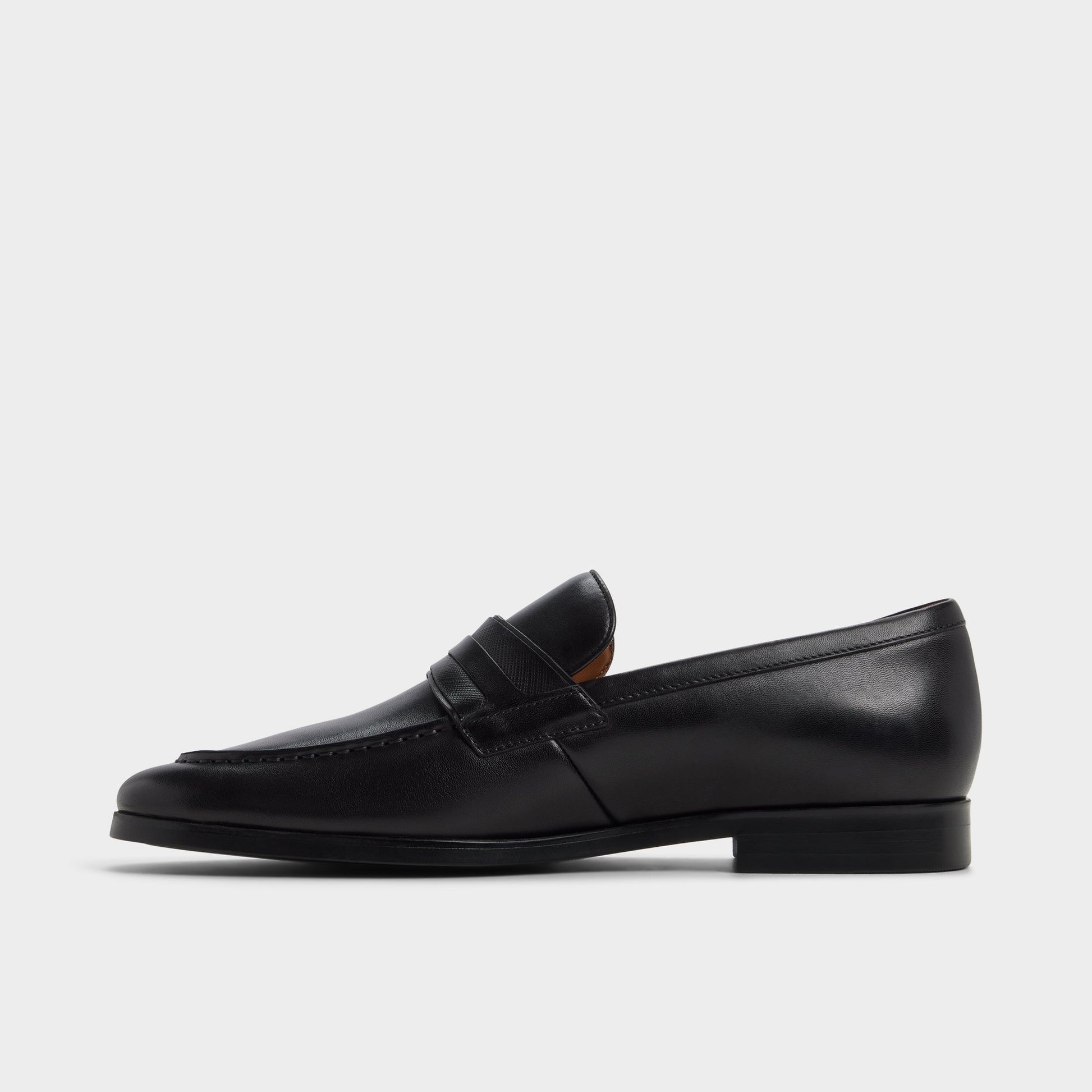 Side view of Black Stanly Loafer