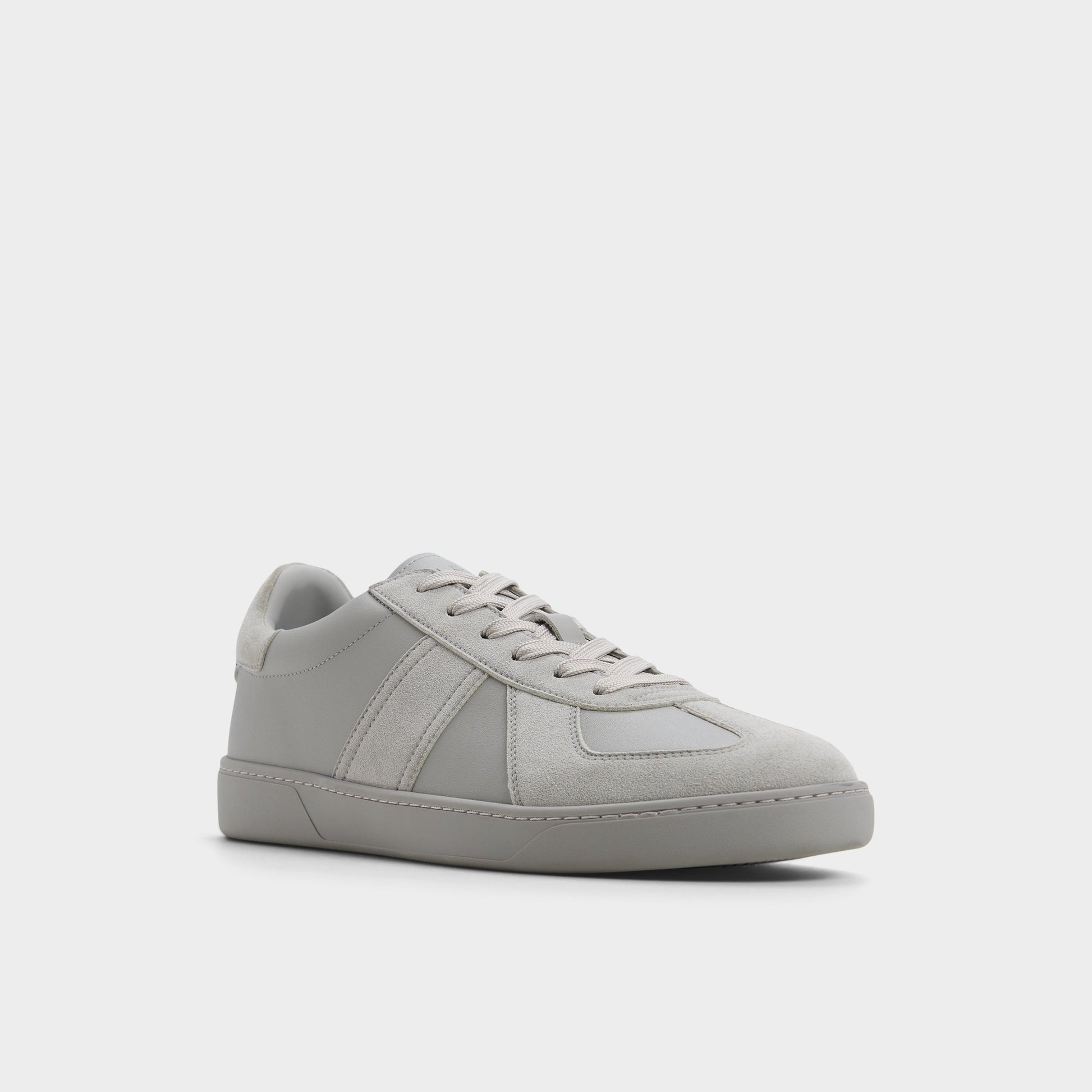Three-quarter angle of Grey Nikolas Low top sneaker's front side