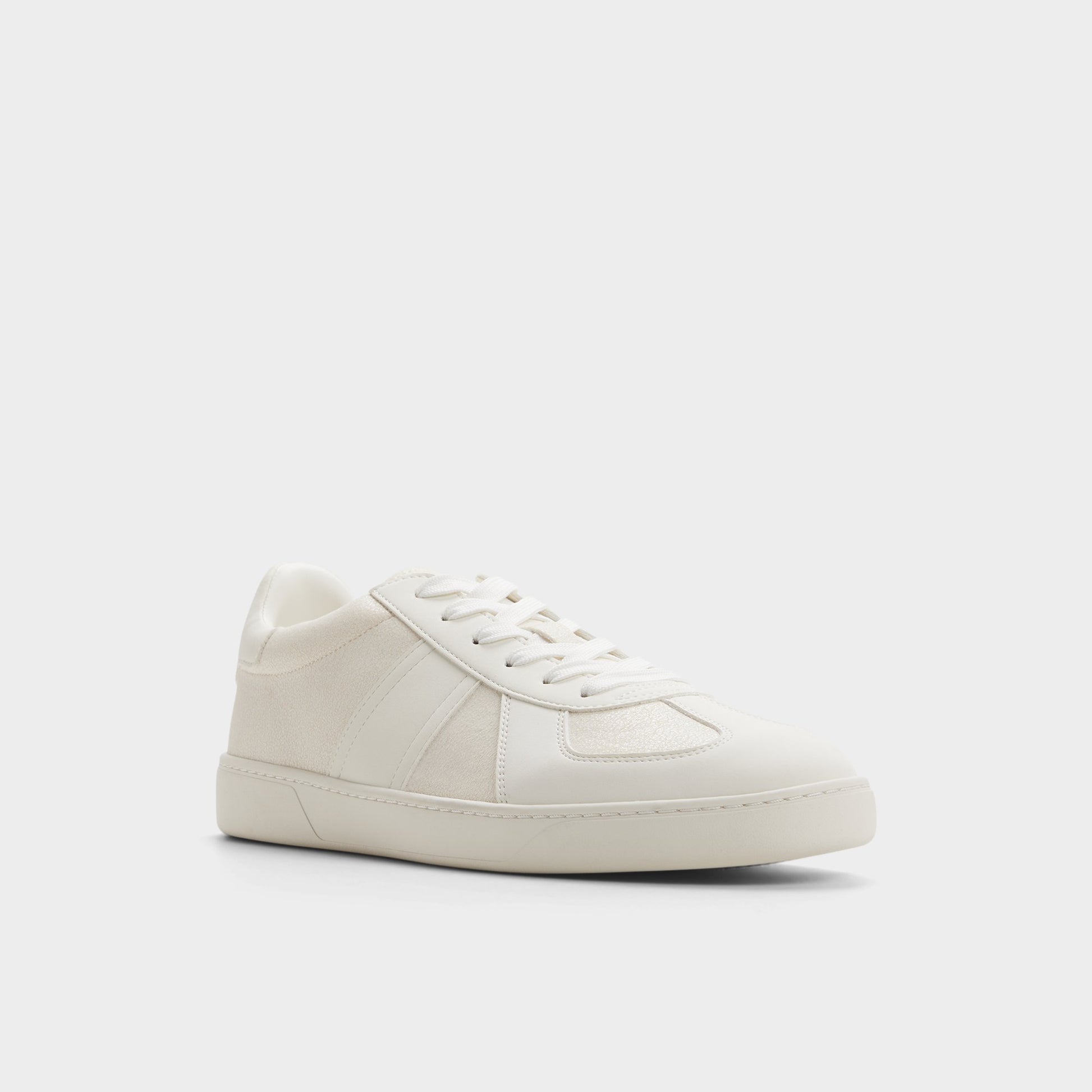 Three-quarter angle of White Nikolas Low top sneaker's front side
