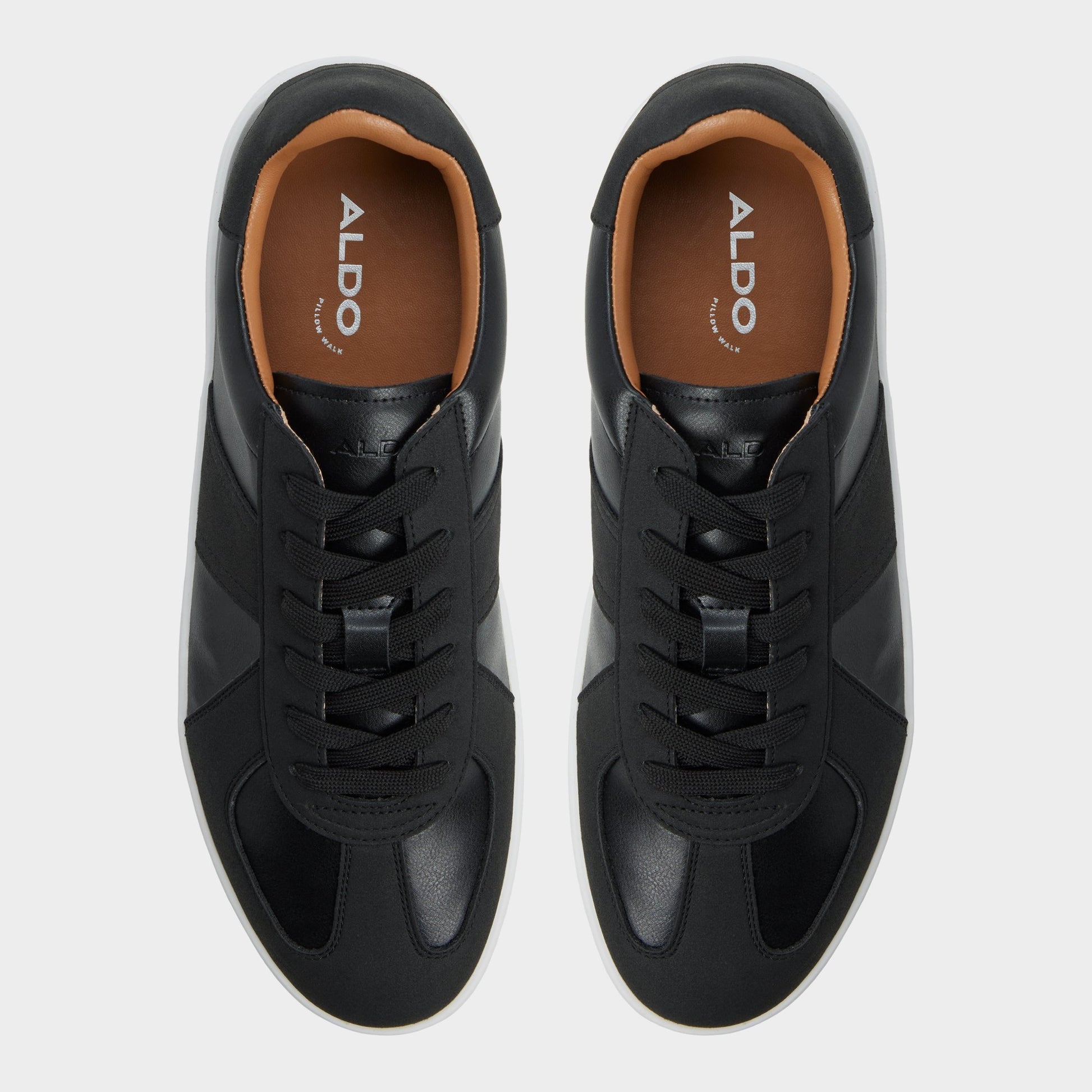 Top-down view of the Other black Fender Low top sneaker