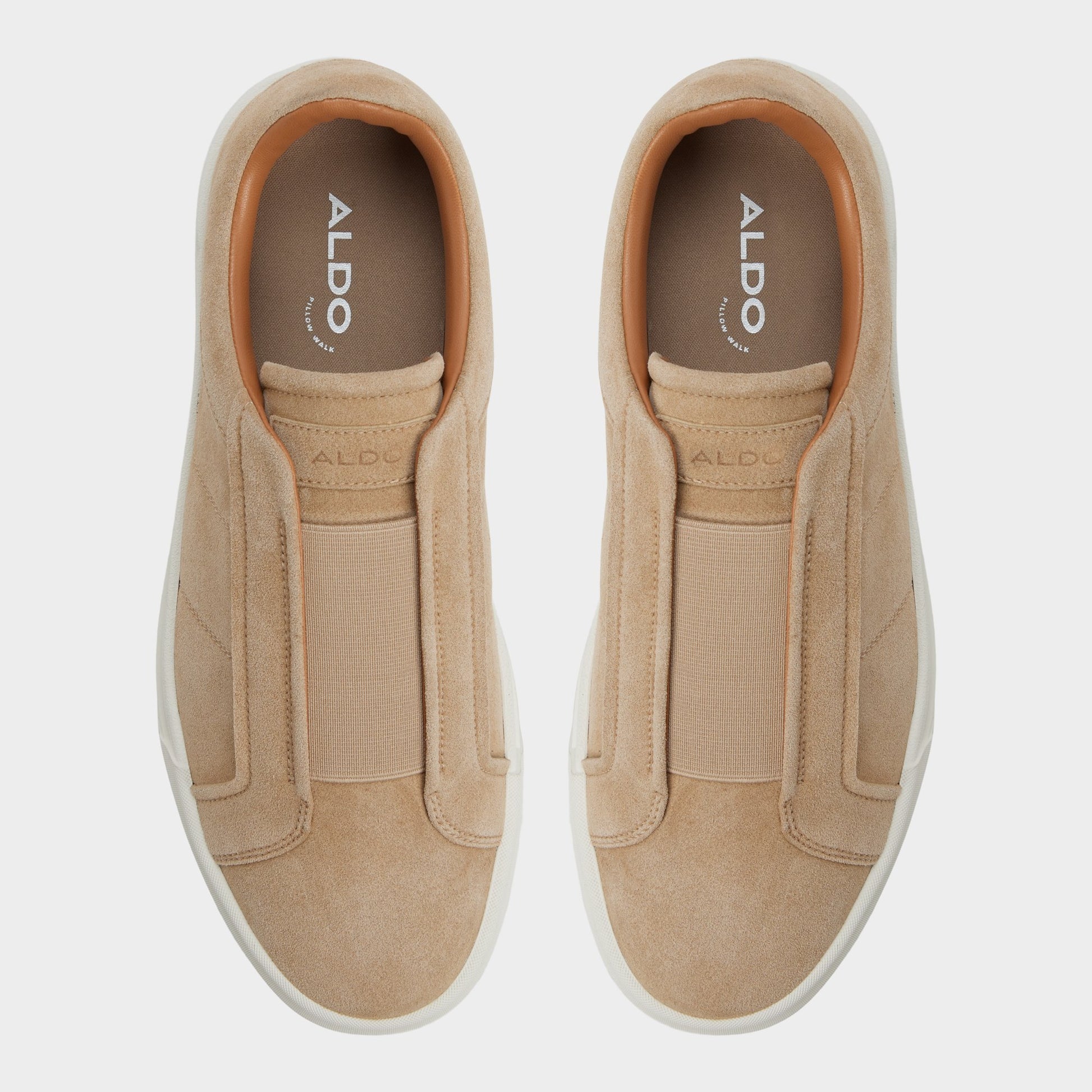 Vue de dessus de la Beige Auren Sneaker sans lacets