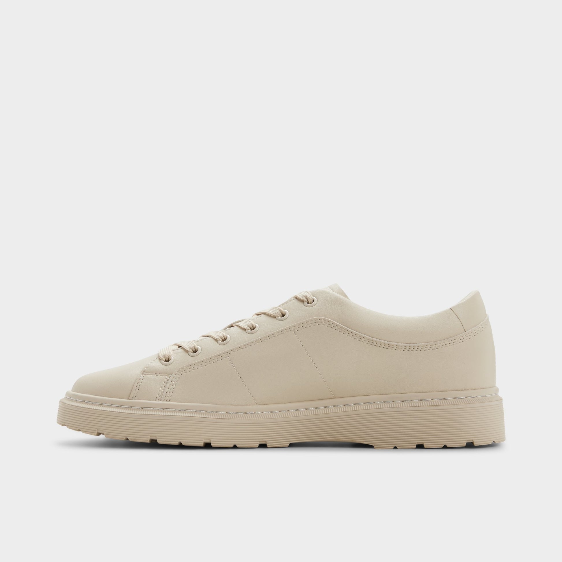 Side view of White/bone Citysneaker Low top sneaker